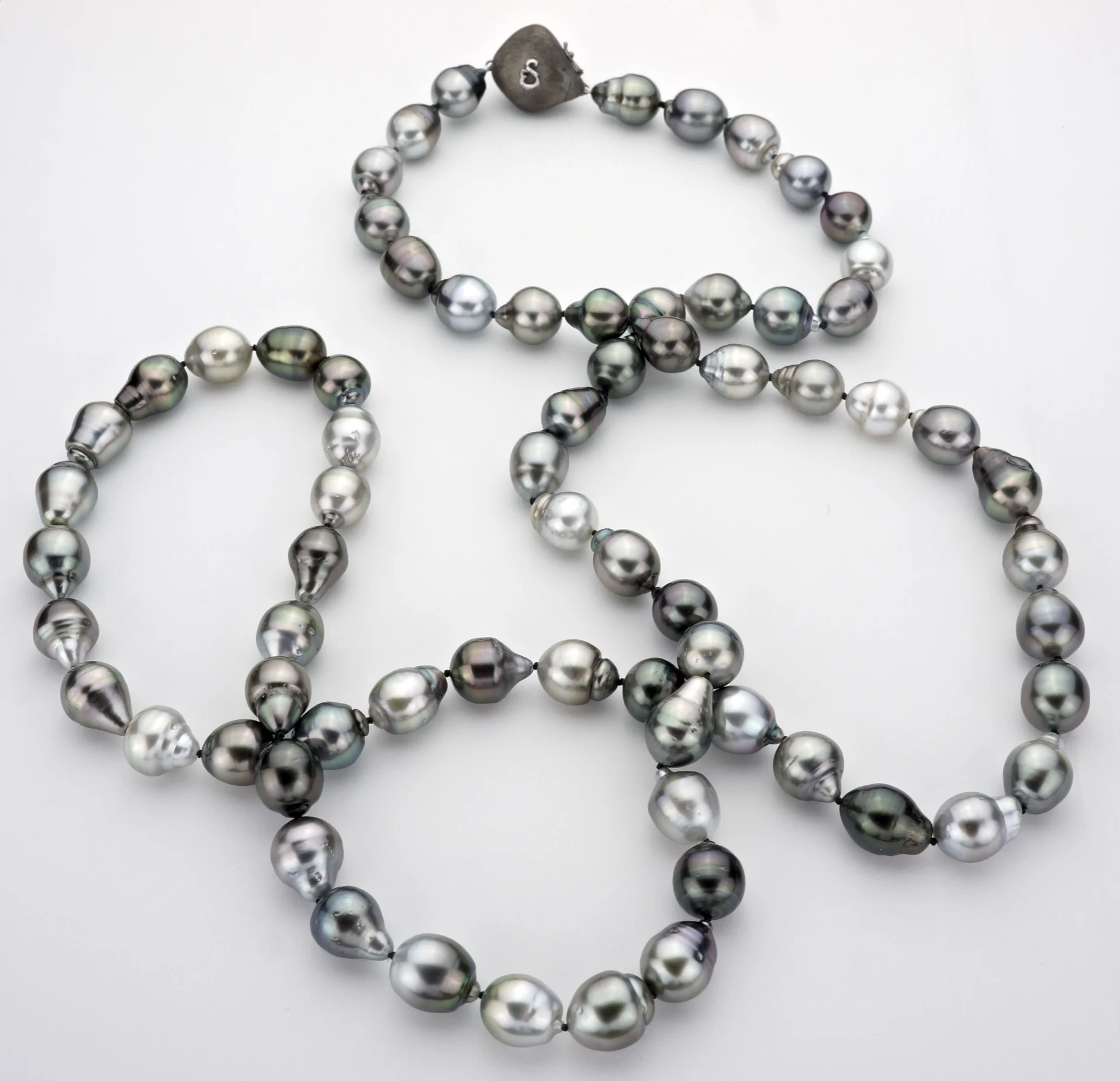 product photography women's jewelry