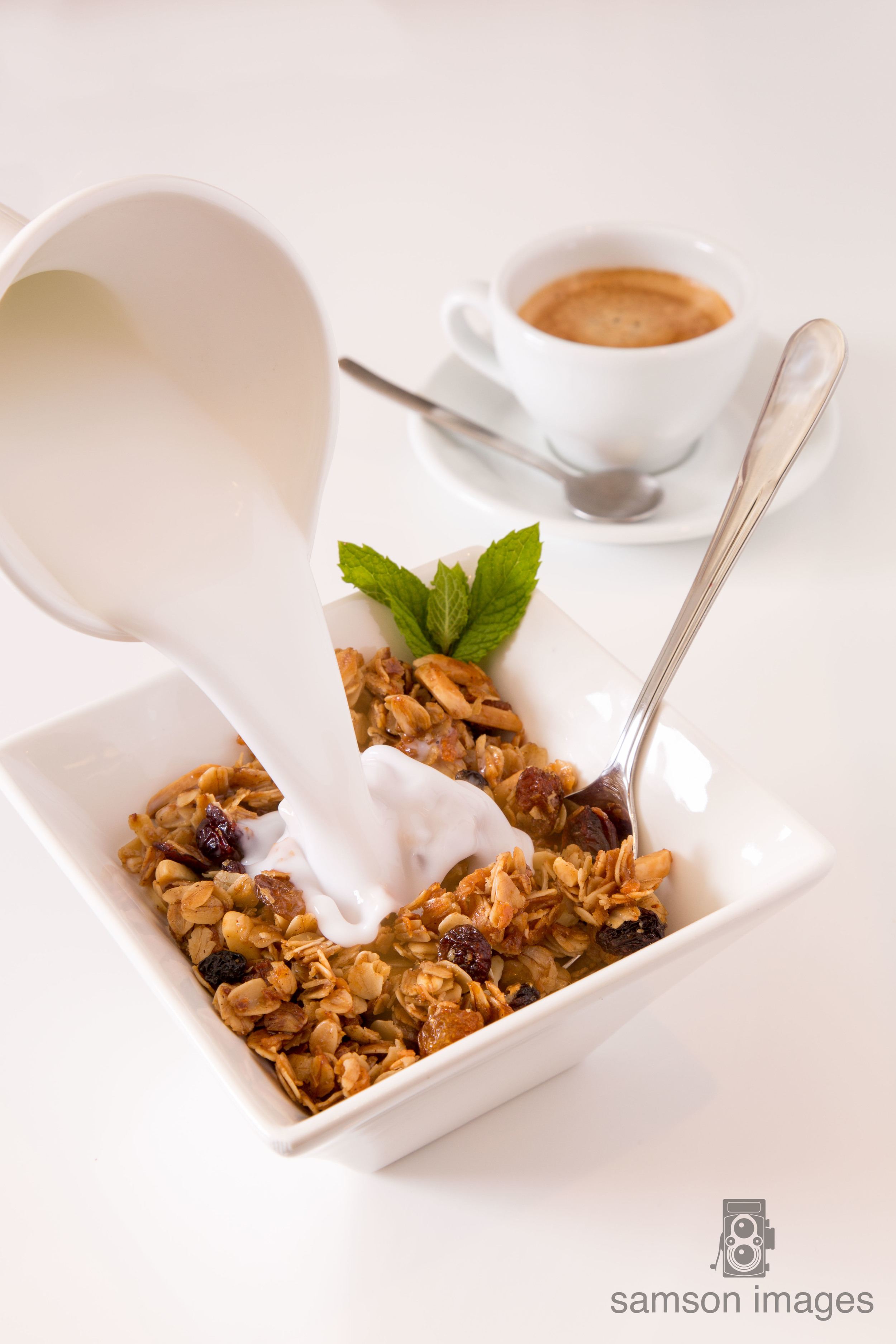 Granola Product Photography