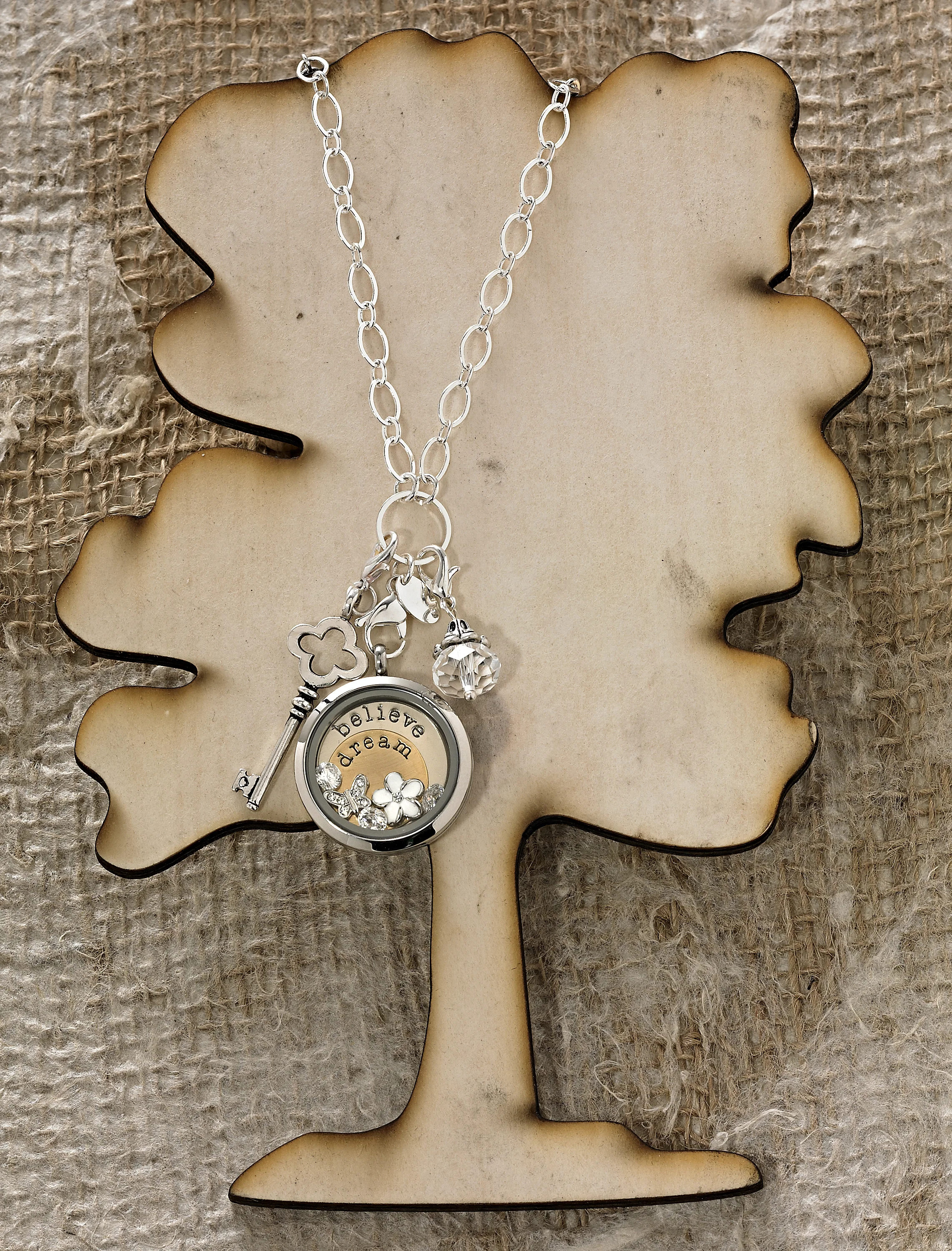 JewelryTree.jpg