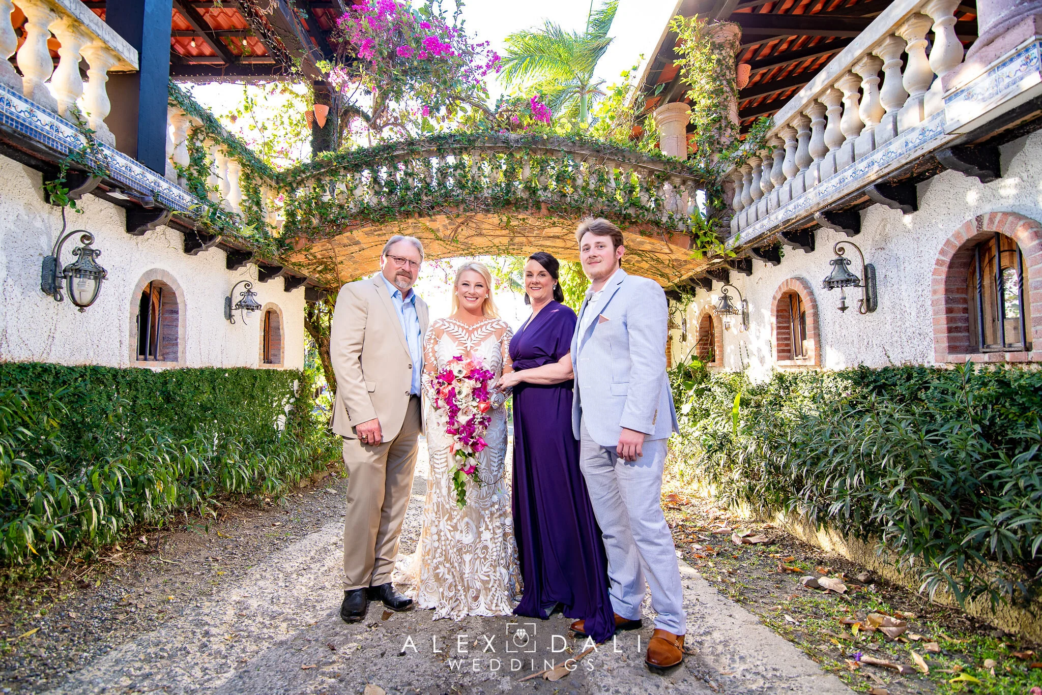 Hacienda Siesta Alegre Destination Wedding Photography - Grace and Jason _0108.jpg