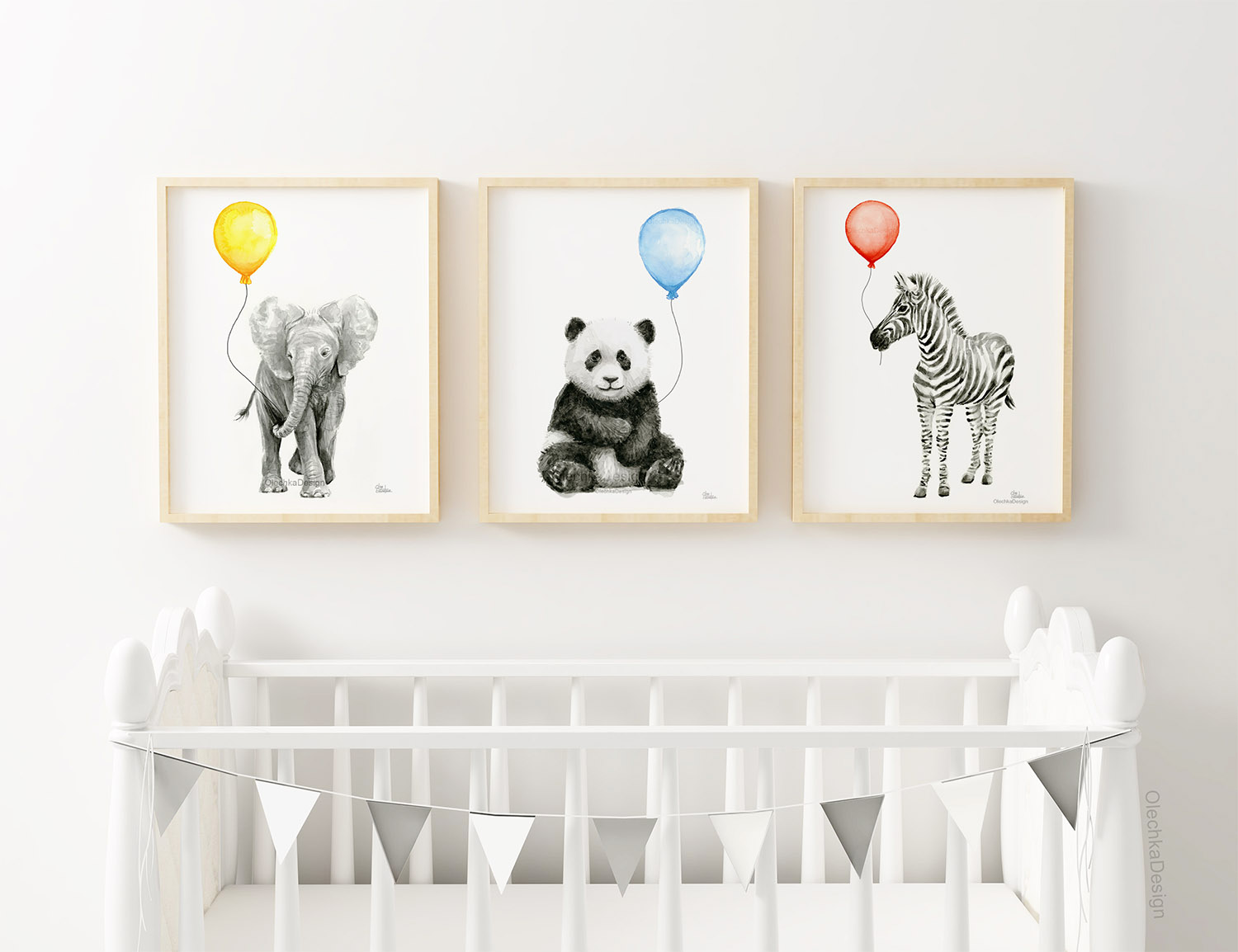 animals with balloons