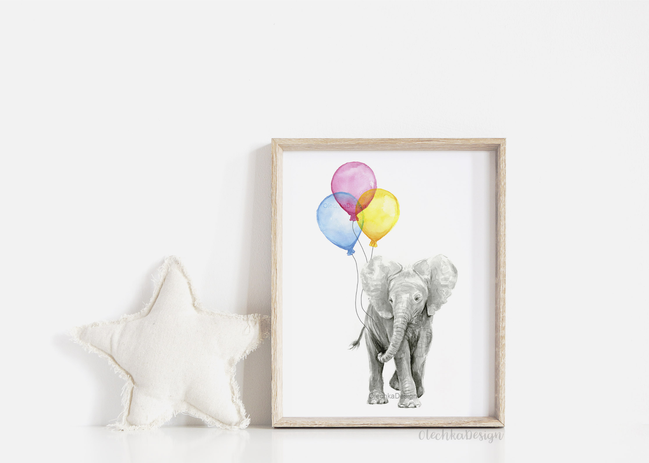 elephant holding balloons art