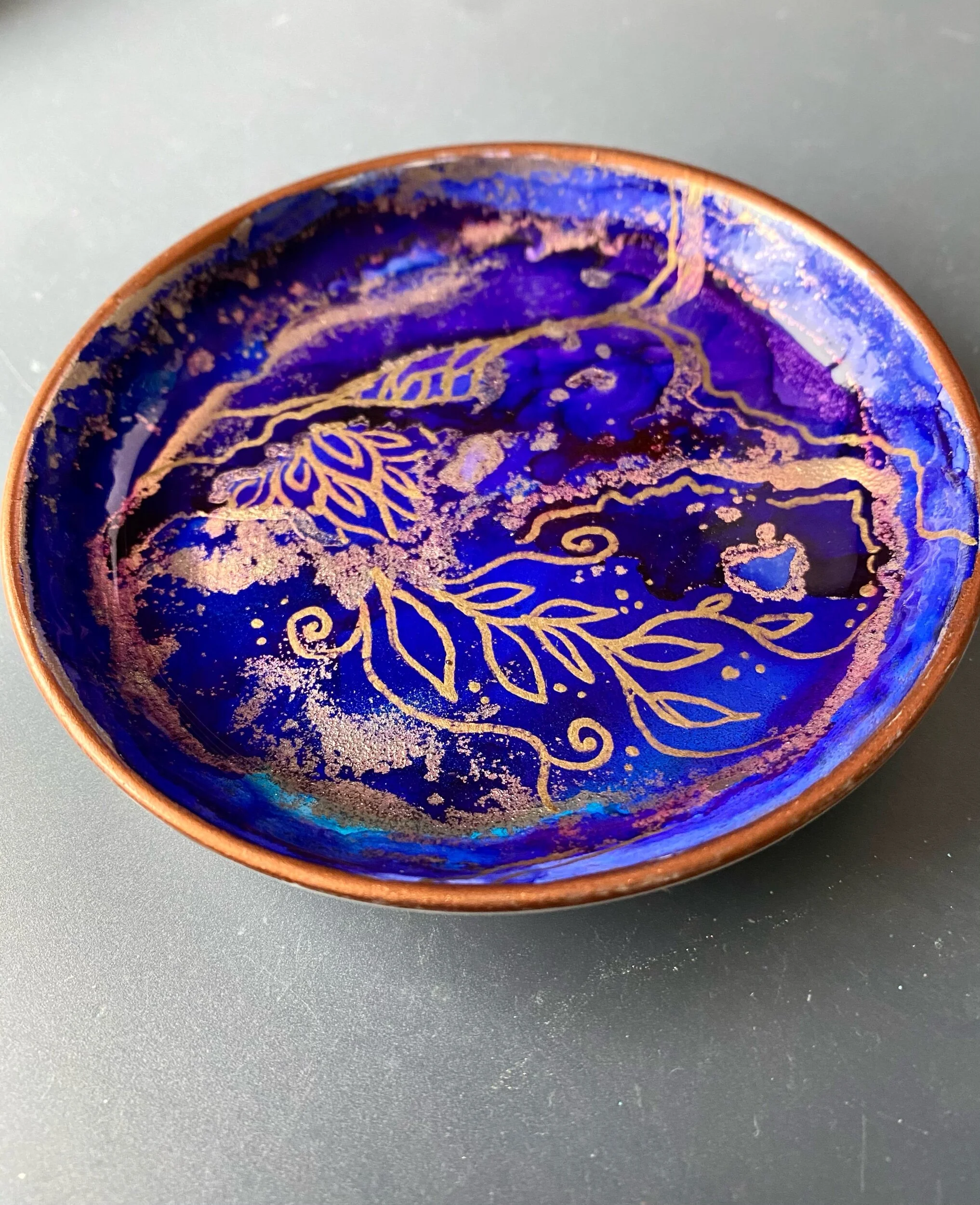 Alcohol ink decoae trinket dish