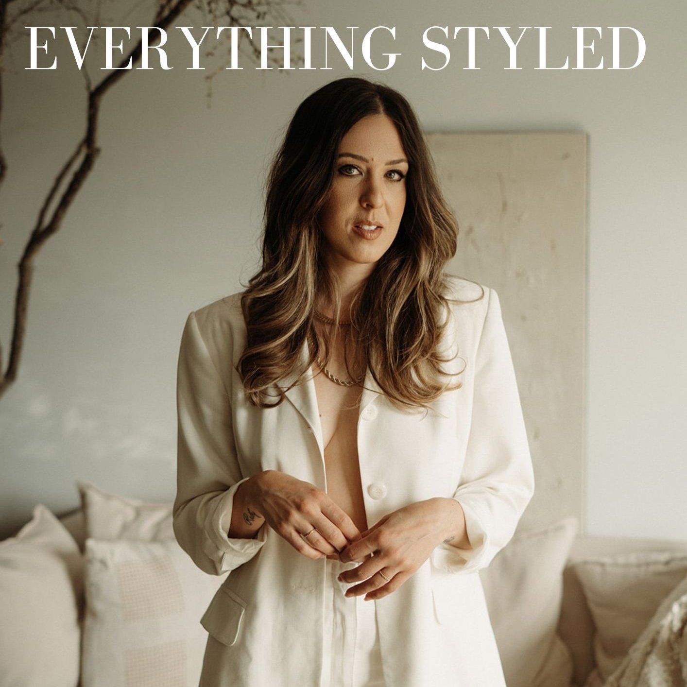 Everything+styled+VOL+1+Photoshoot+Ready++E-Book.jpg