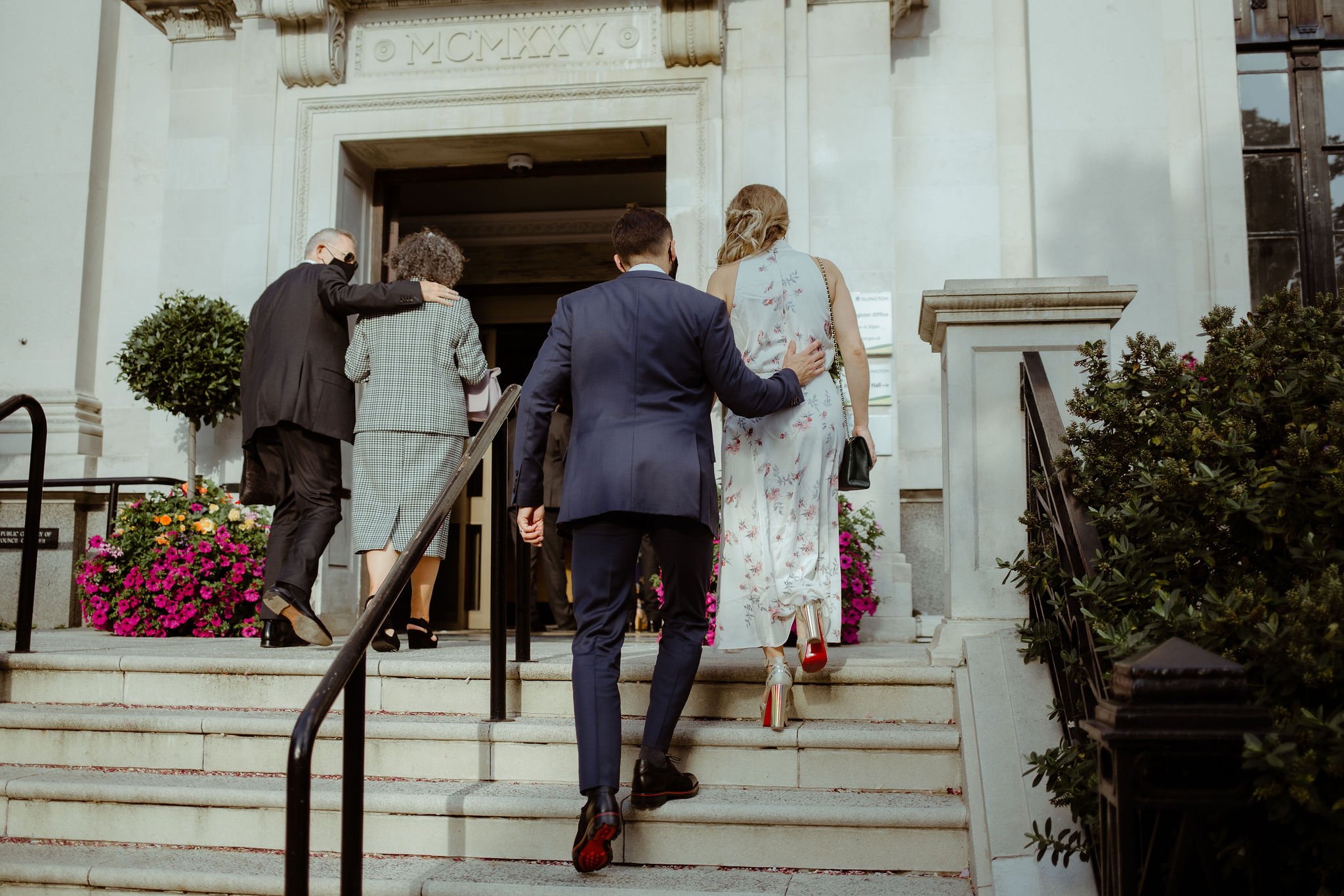 Islington_Town_Hall_Evening_Wedding-23.jpg