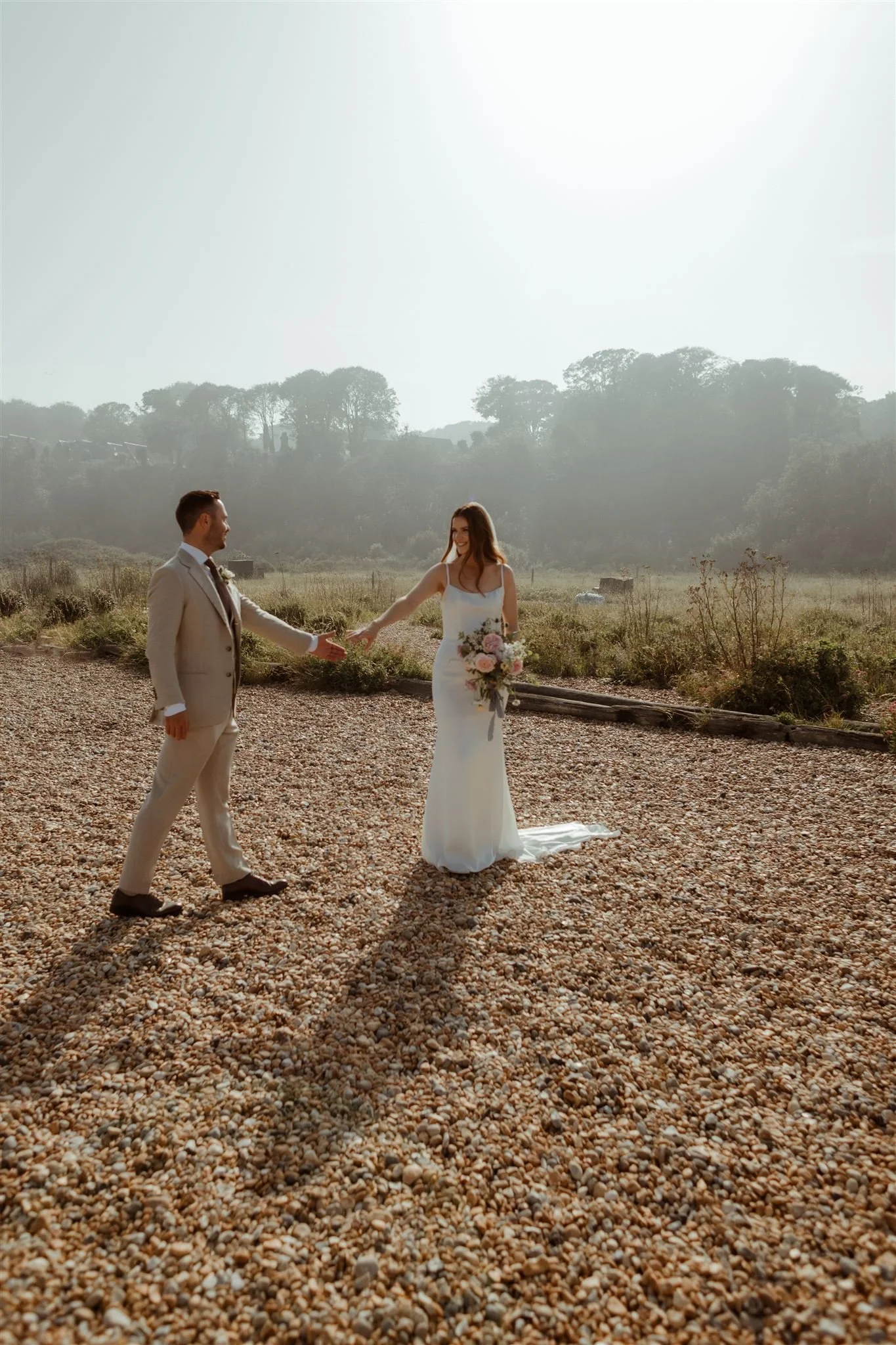 SUMMER BEACHSIDE WEDDING // SAM &amp; RYAN 