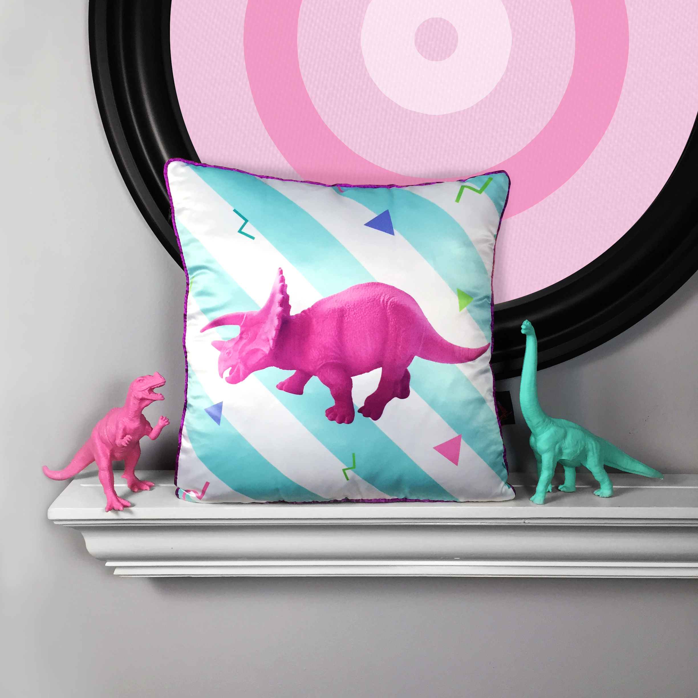 DINOS-SHELF-BACK.jpg