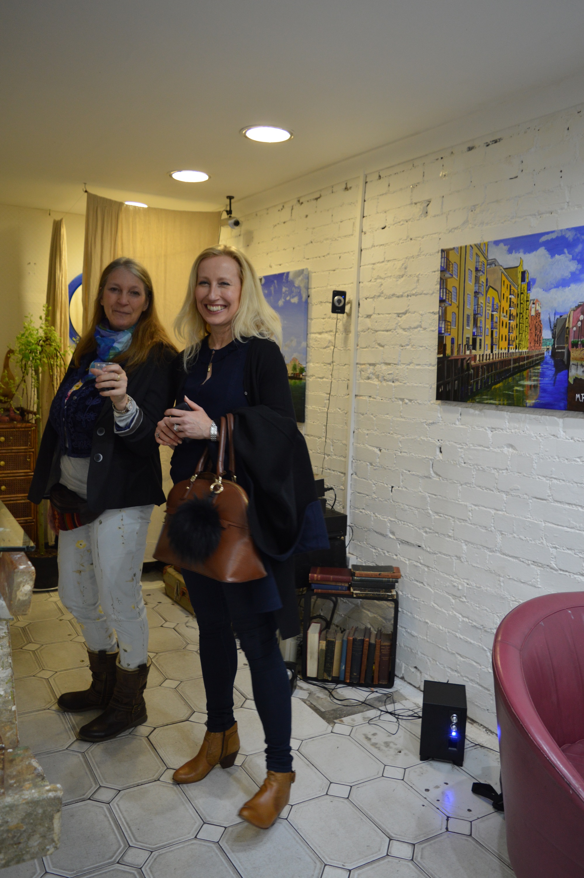 Guests of 504 Gallery | North London