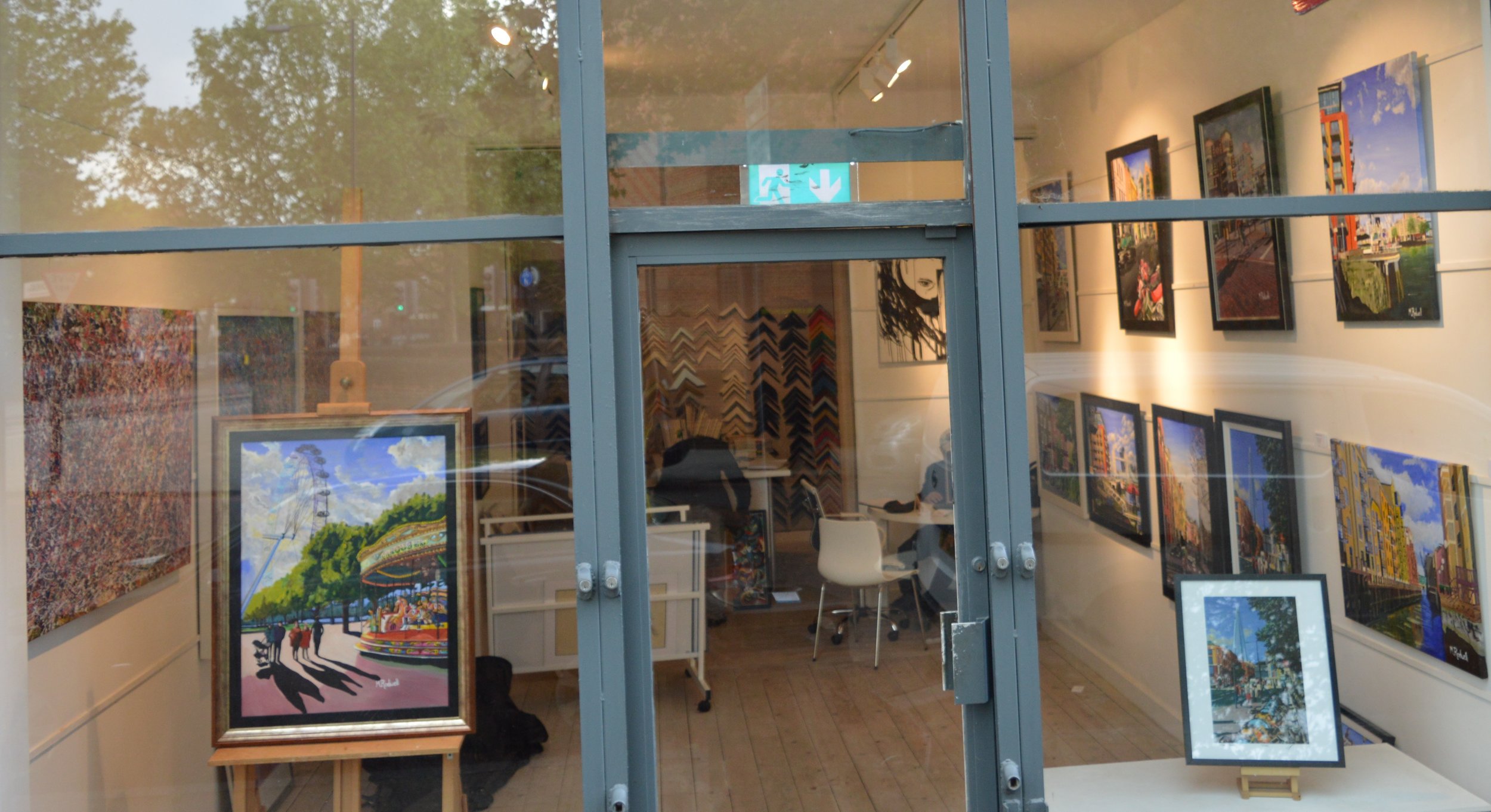 Bermondsey Gallery | Paintings of Places | Artist | M.Rodwell