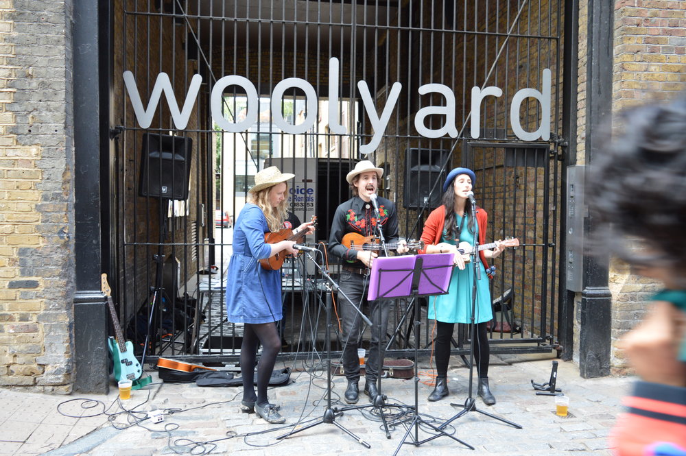 Musicians outside Woolyard | Bermondsey Festival