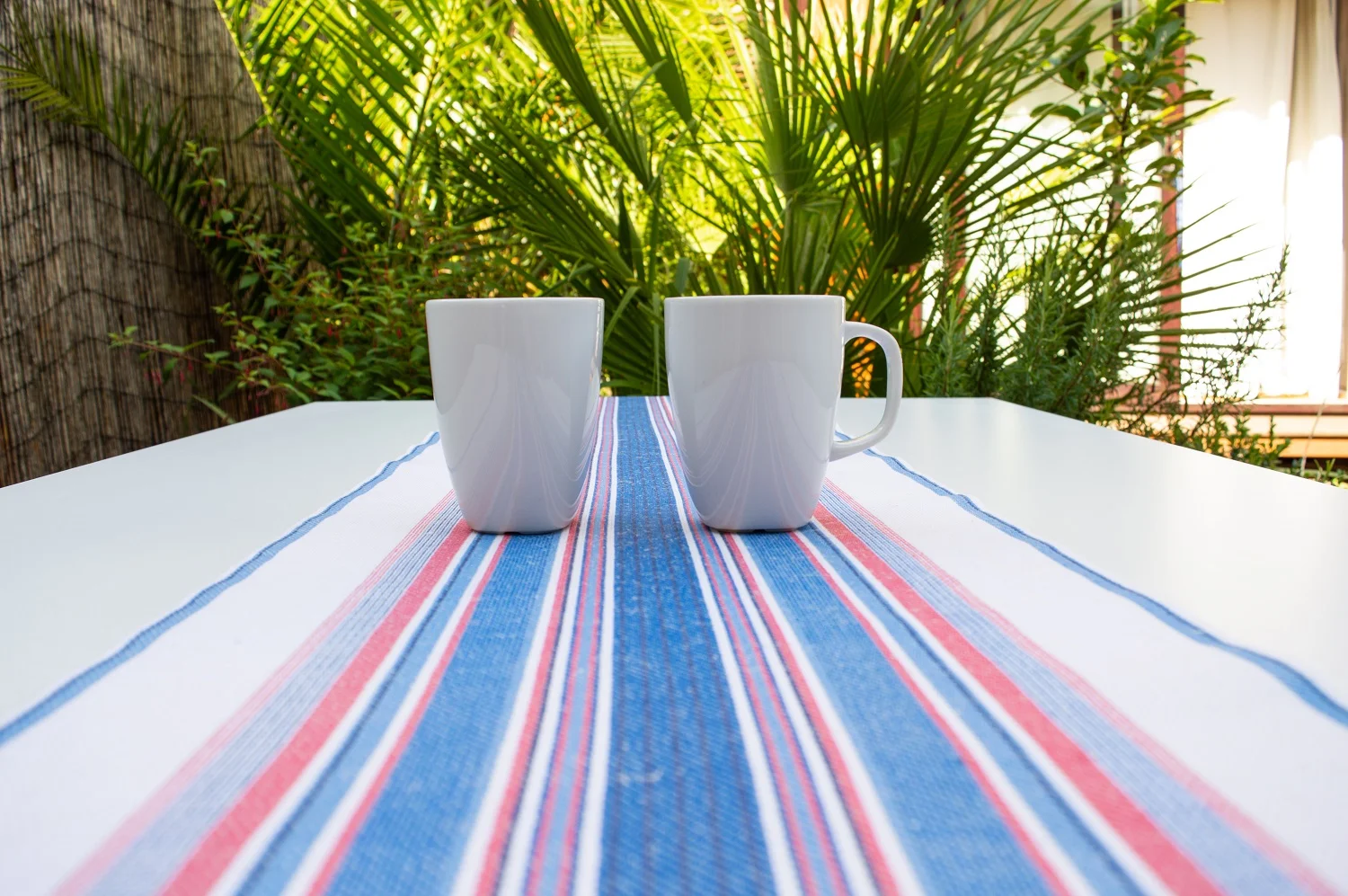 tablerunner | poole | blue | blue red white stripe | table | handwoven | handmade by Inger