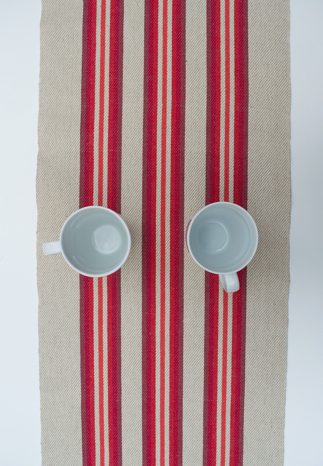 treva | table runner | red | red stripe | table | handwoven | Handmade by Inger