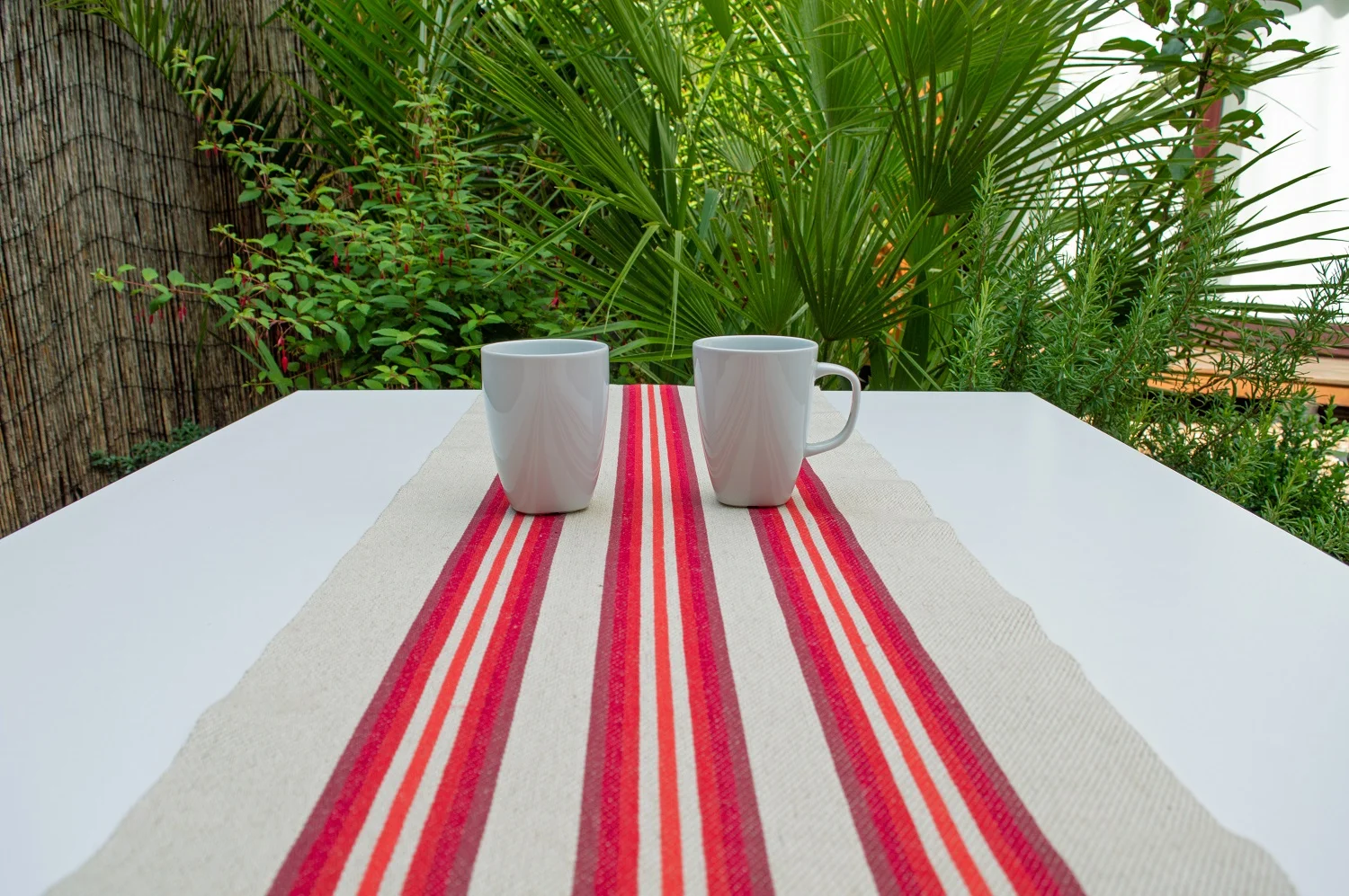 table runner | red | red stripe | treva | handwover | Handmade by Inger
