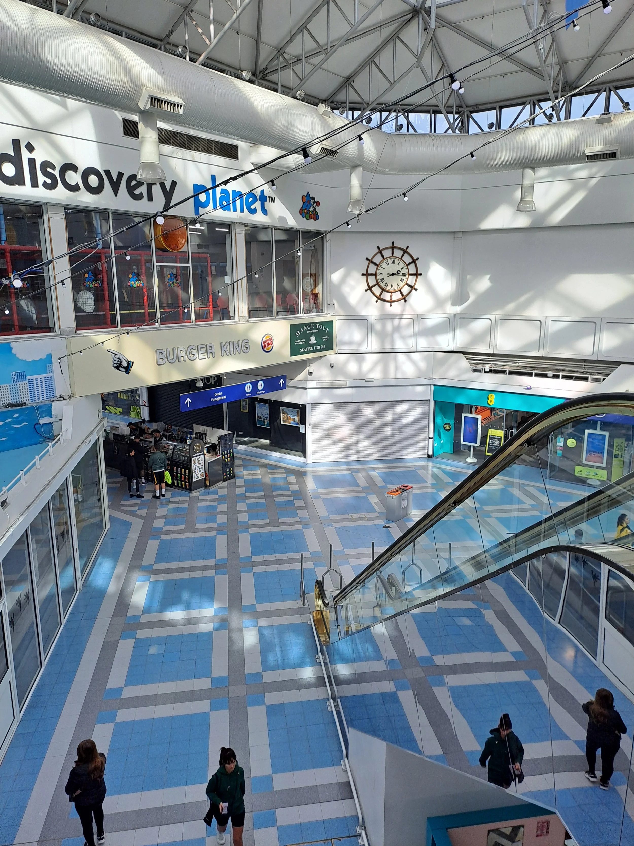 Surrey Quays Shopping Centre 