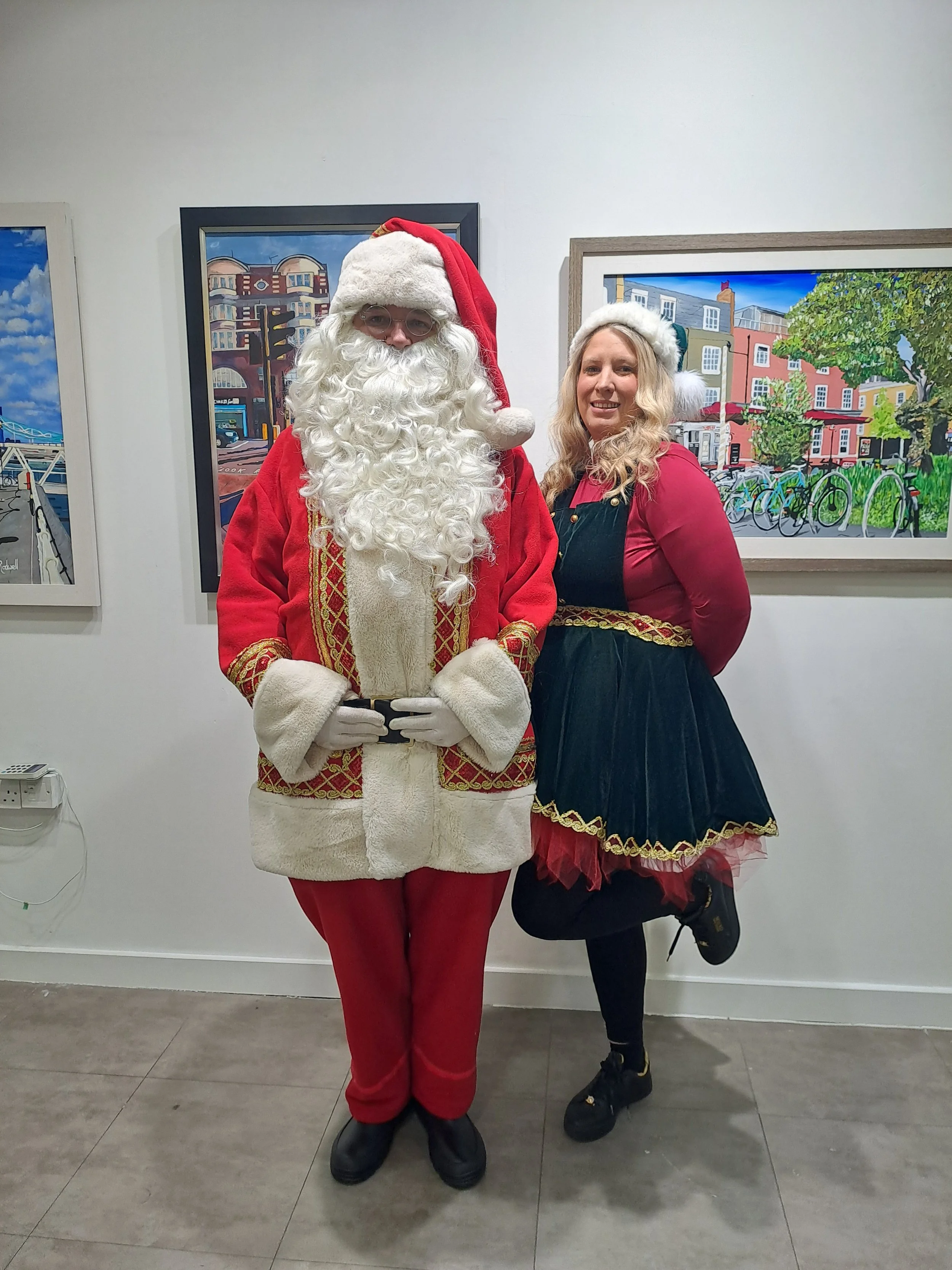 Santa Clause Surrey Quays Shopping Centre