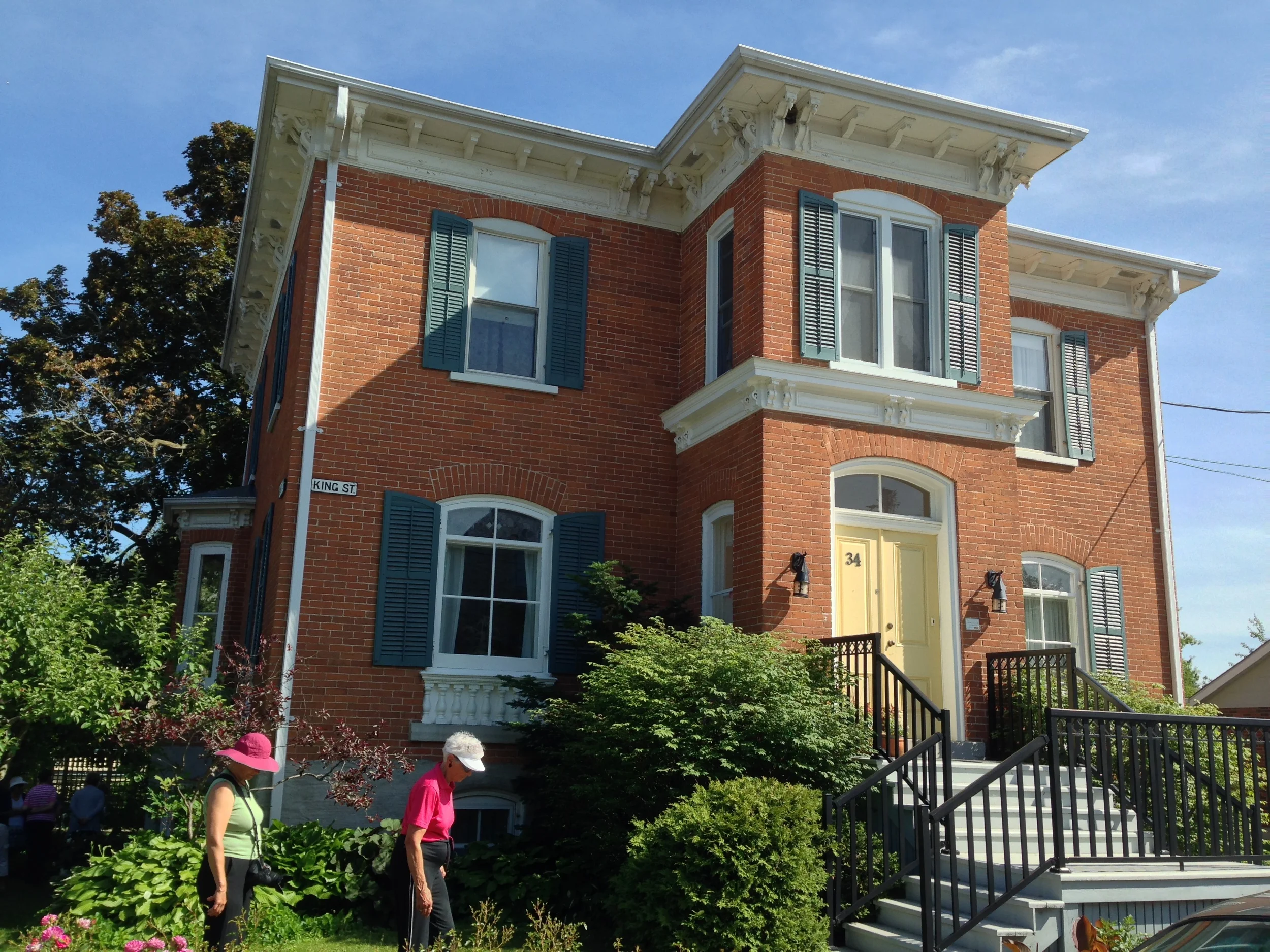 Virginia Mitchell's Garden