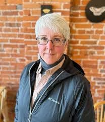 Canada's Wild Plants: Edible, Medicinal and Toxic  by Kate MacQuarrie on ZOOM