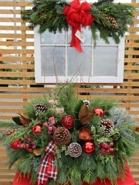 Festive Floral Arrangements Elizabeth Johnston Rockcliffe Park Community Centre