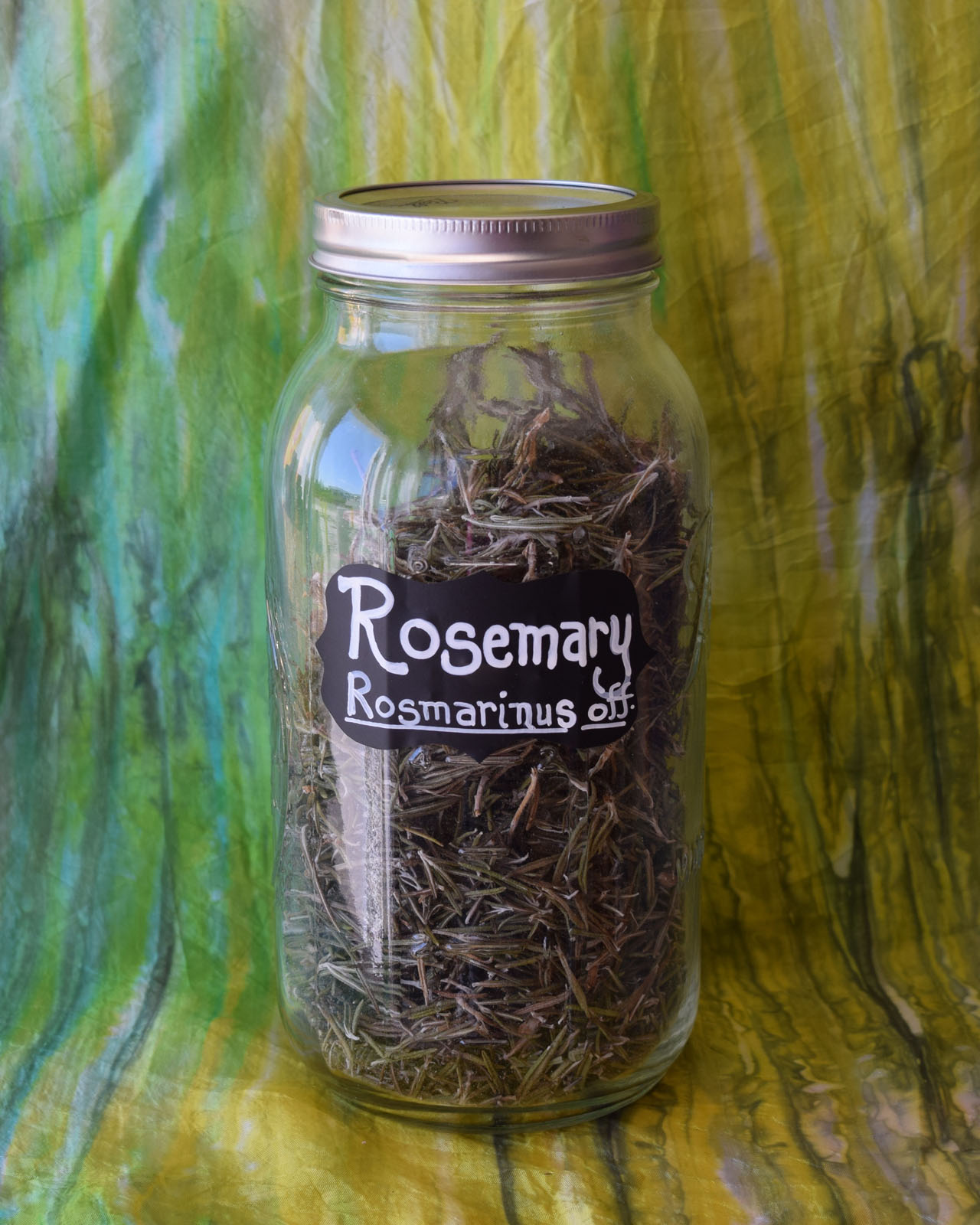 Rosemary leaves*