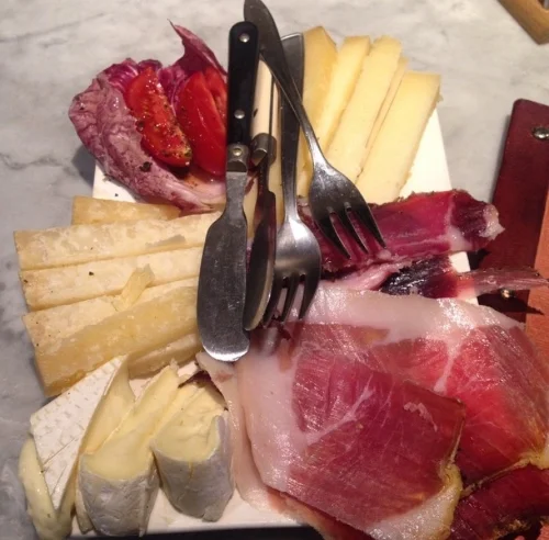 Meat and cheese board from Le Volpi e l'Uva