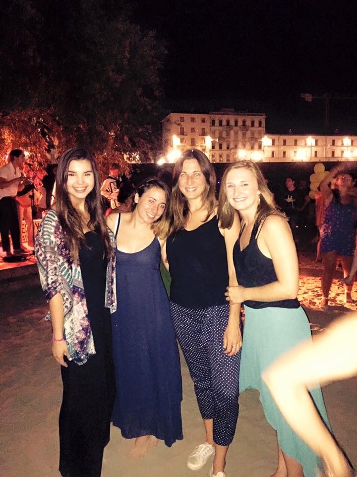 unforgettable nights out with my new friends 