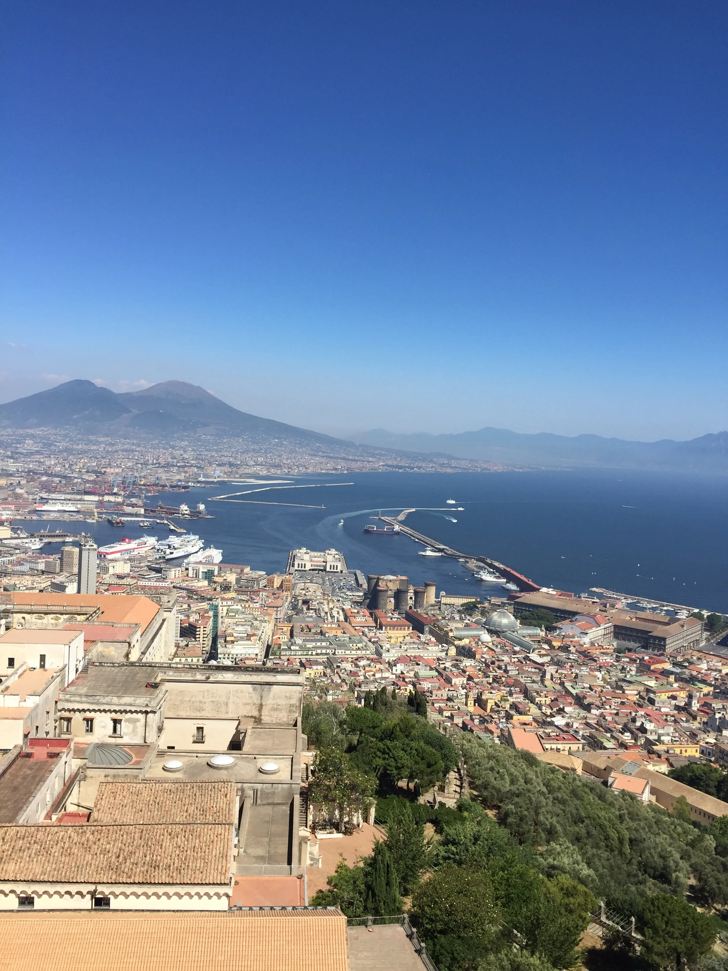 Napoli with a view - Pic courtesy of Travel Italian Style