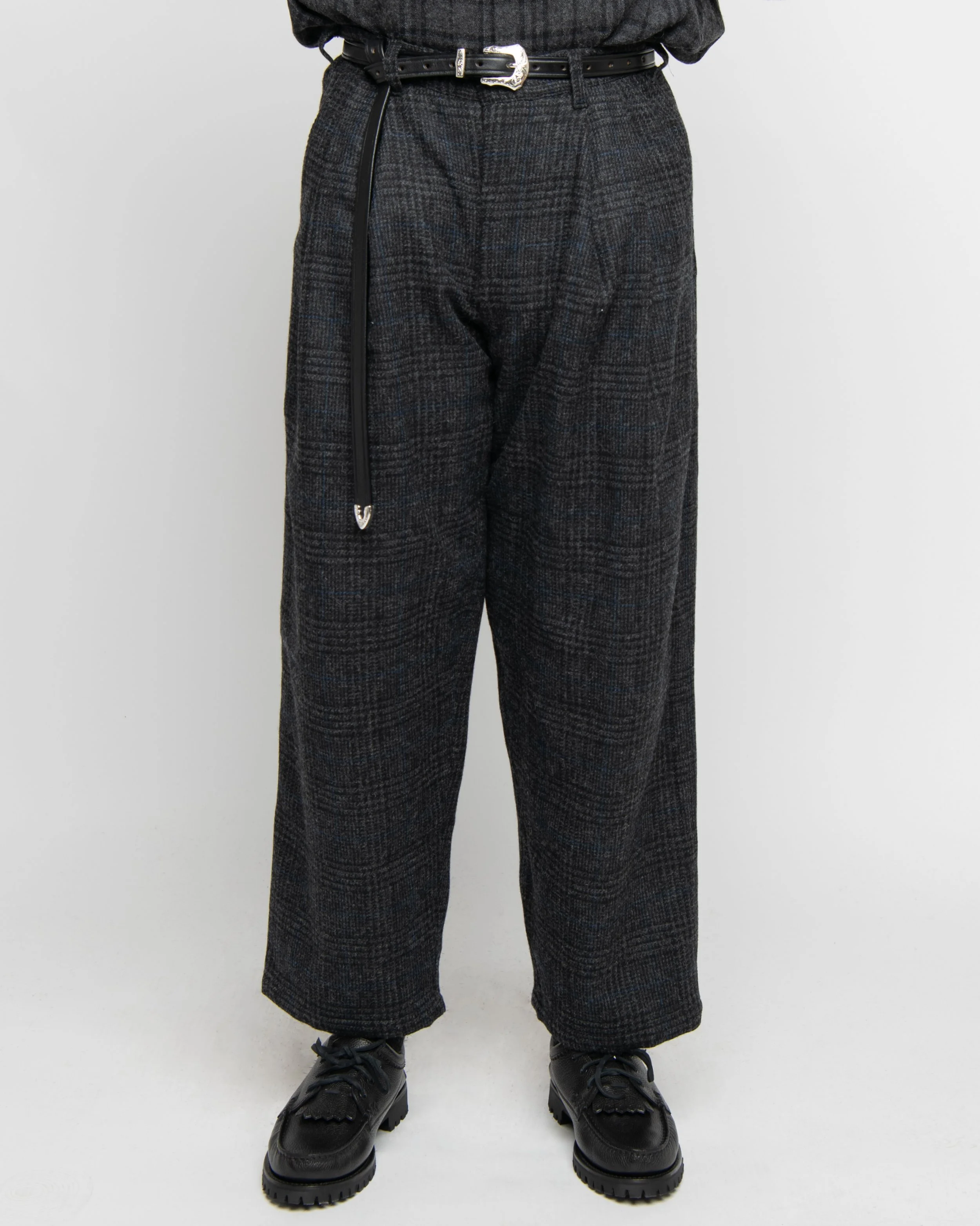 M32866 Double Pleat Easy Trousers Grey x Black Plaid.jpg