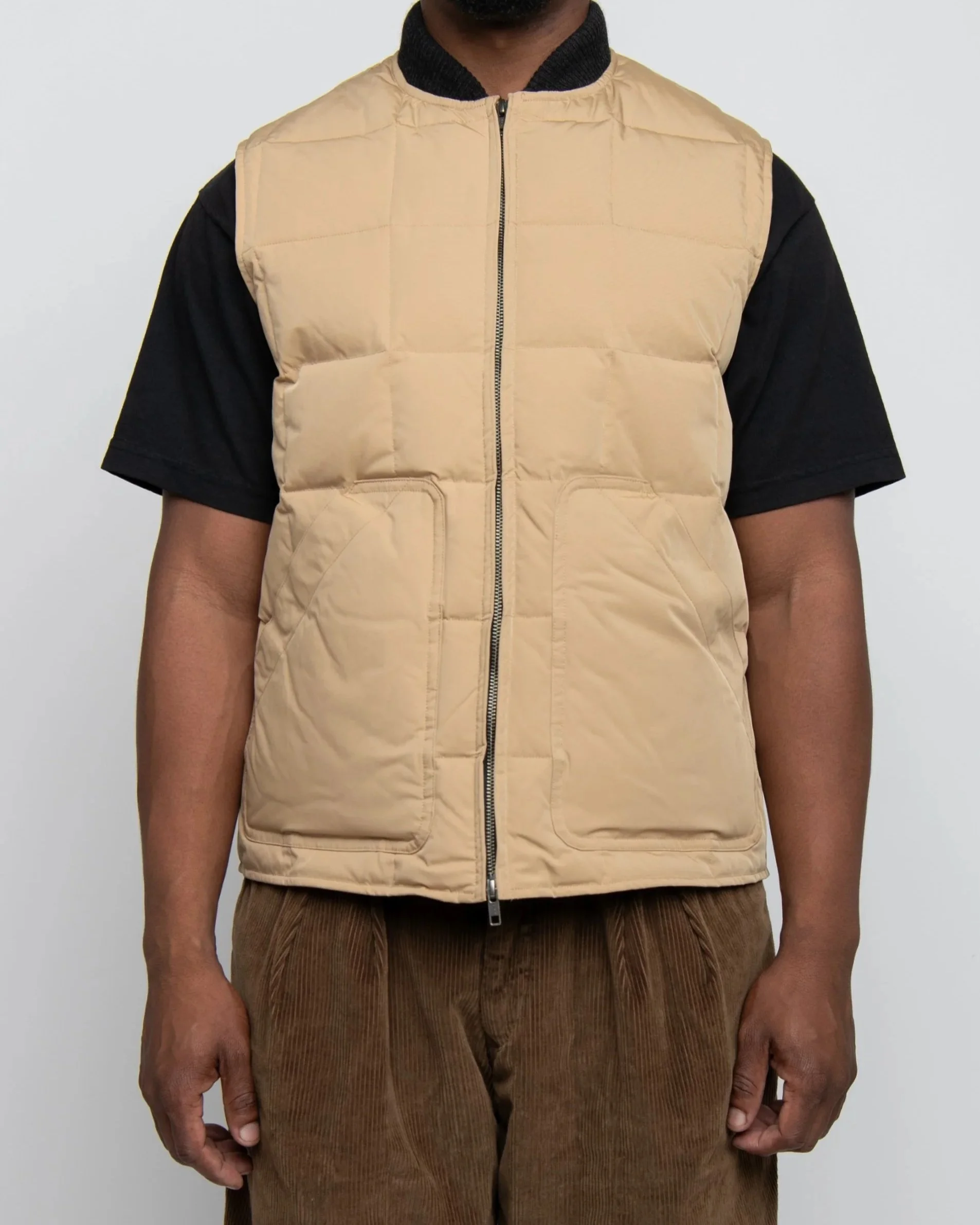 M32865+Hunter+Down+Vest+Khaki.jpg