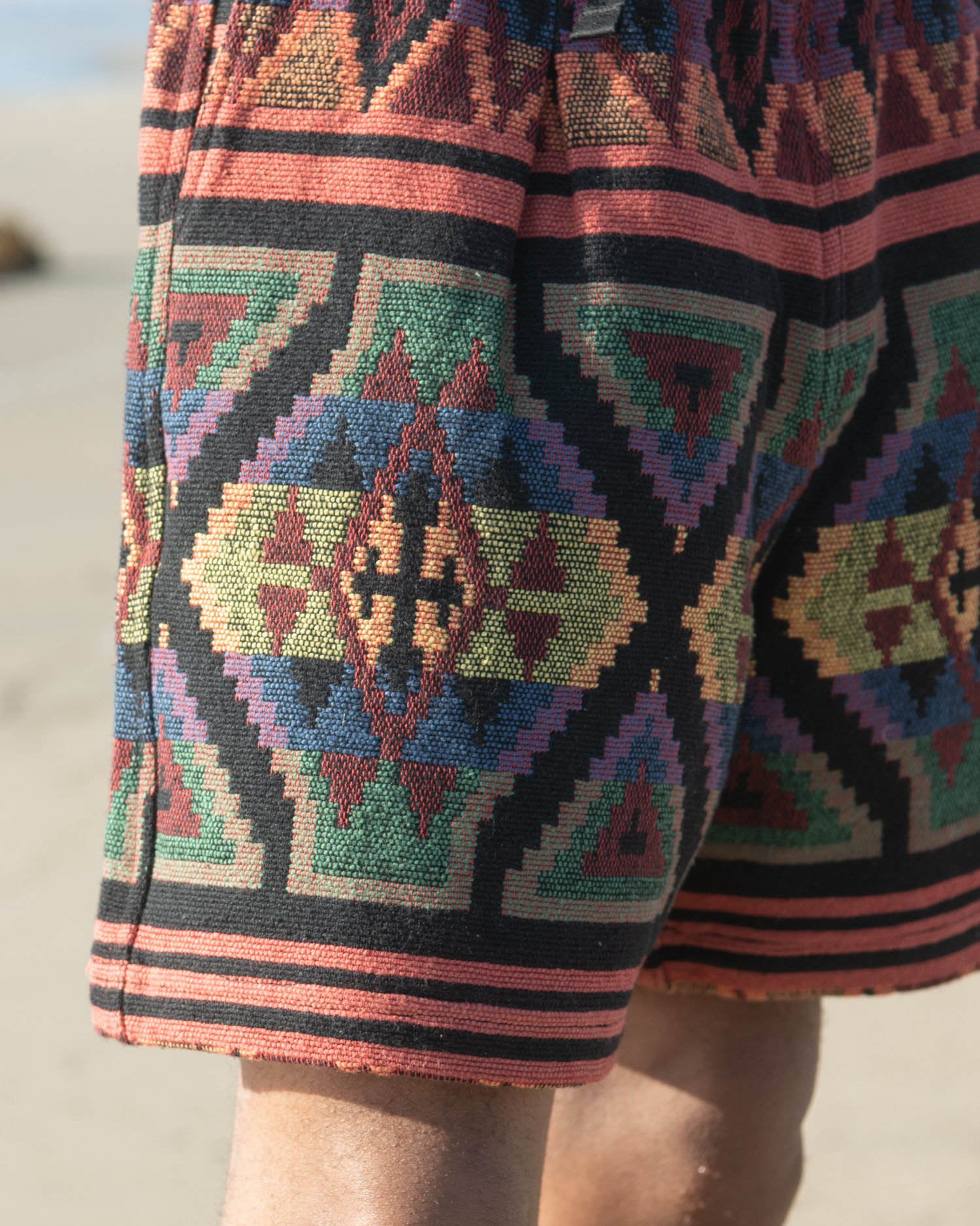 Crafted with flattering baggy shape, these shorts are cut with higher rise voluminous circular leg opening, offering relaxed yet stylish silhouette. Durable Desi 100% cotton fabric.