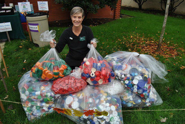 Cecelia Warner Reports 1000 Volunteer Hours