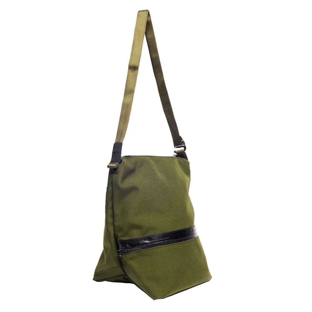 EQ233503-BUCKET-SHOULDER-BAG,-MOSS-(BACK).jpg