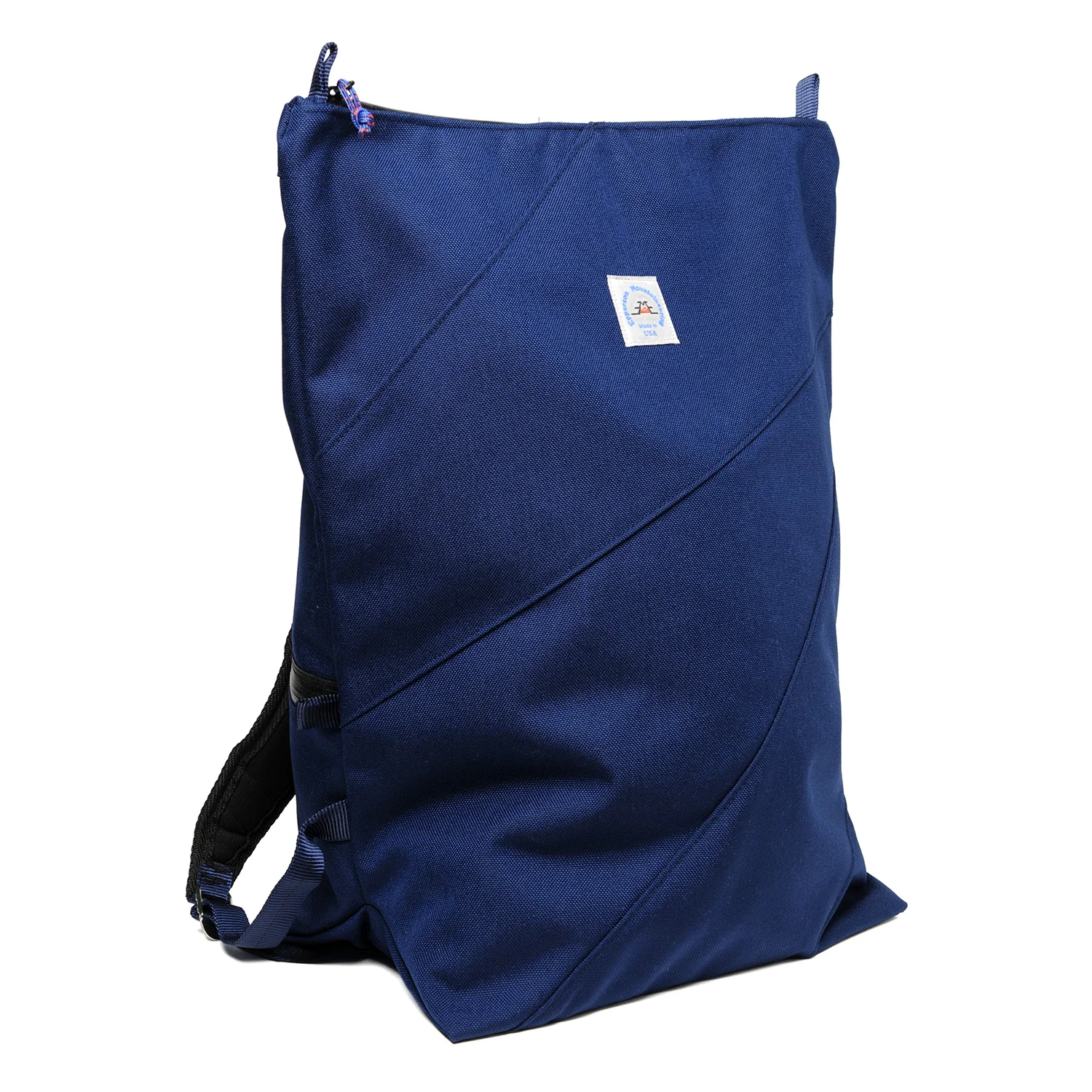 EQ243604-BUCKET-BACKPACK,-MIDNIGHT.jpg
