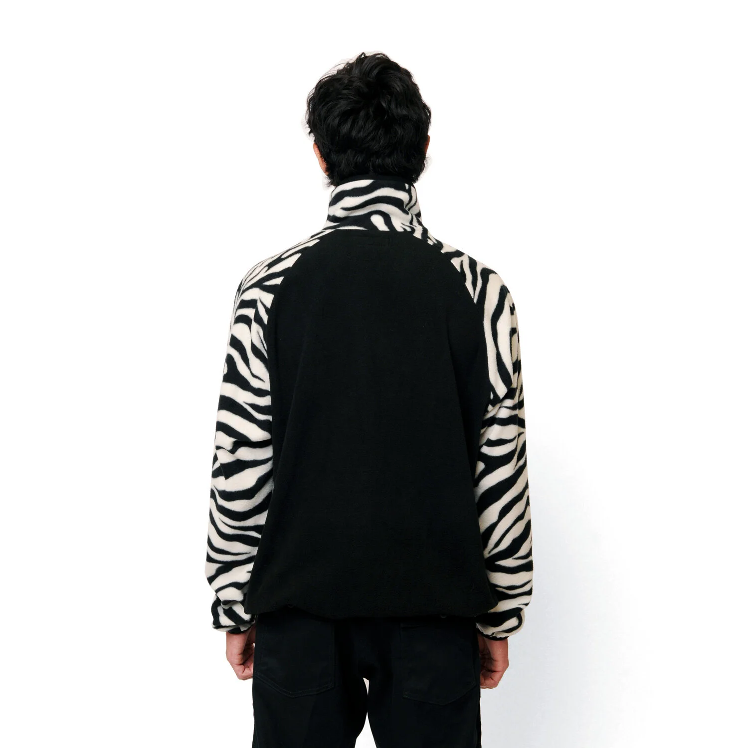 Fleece-Pullover,-Zebra,-05,-Closed-Back.jpg