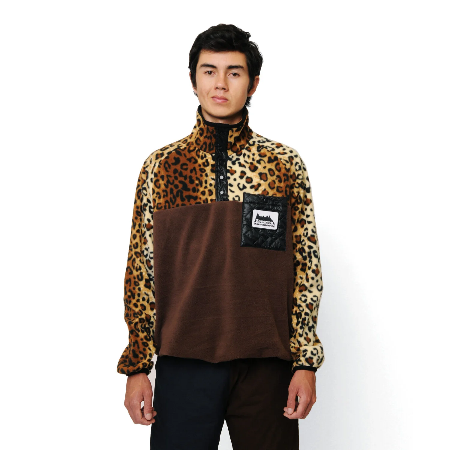 Fleece-Pullover,-Leopard,-03,-Closed-Front.jpg