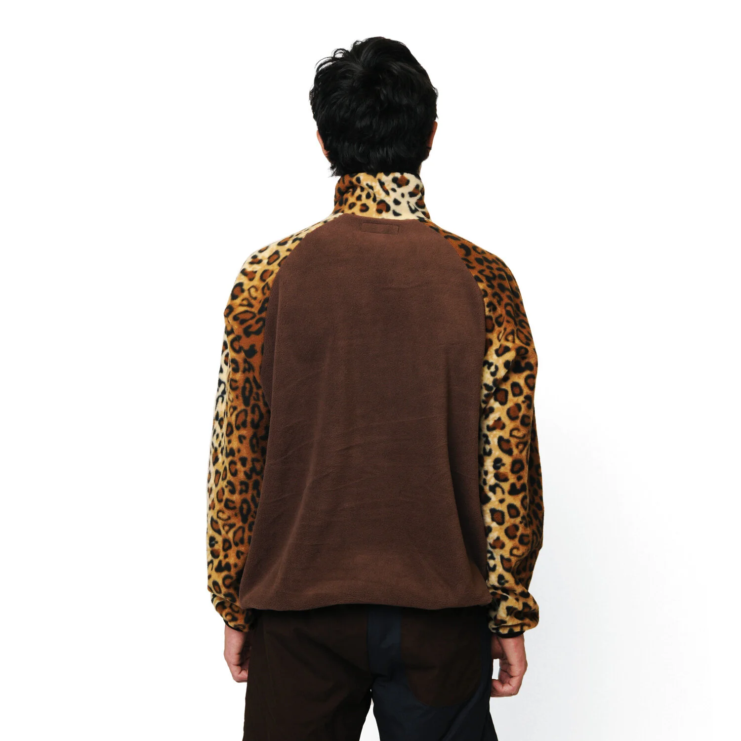 Fleece-Pullover,-Leopard,-05,-Closed-Back.jpg