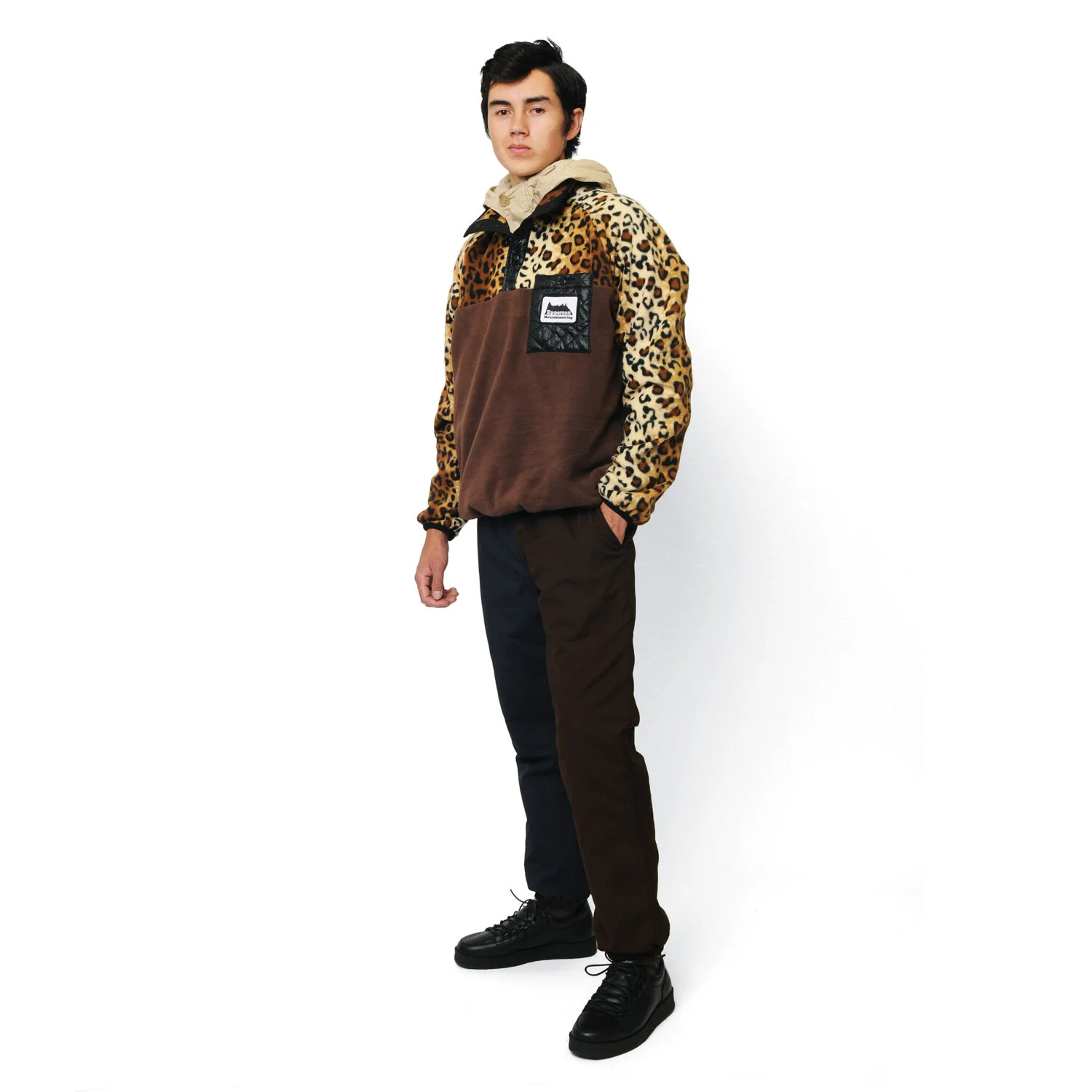Fleece-Pullover,-Leopard,-07,-Head-to-Toe-(DIV_3193).jpg