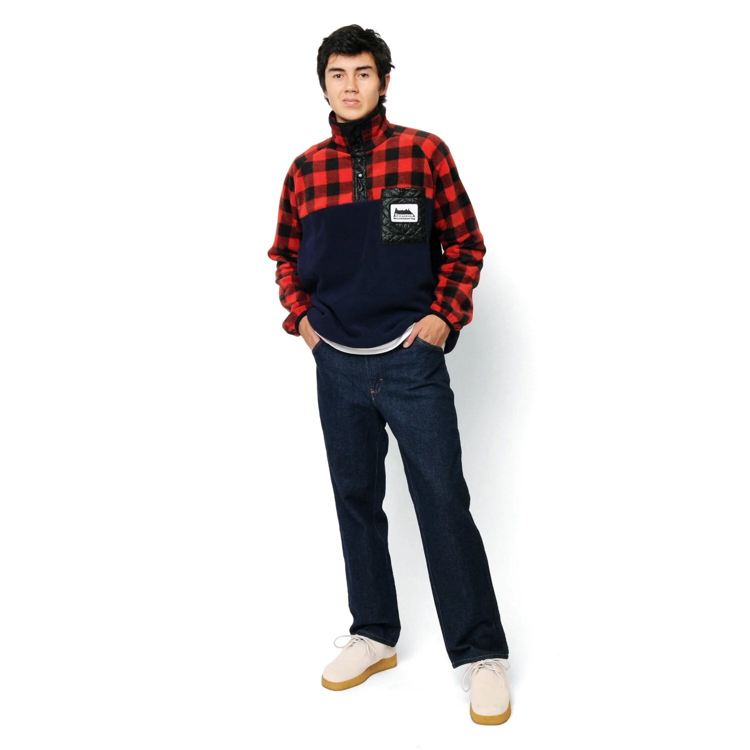 Fleece-Pullover,-Buffalo-Check-Red,-07,-Head-to-Toe-(DIV_3285).jpg