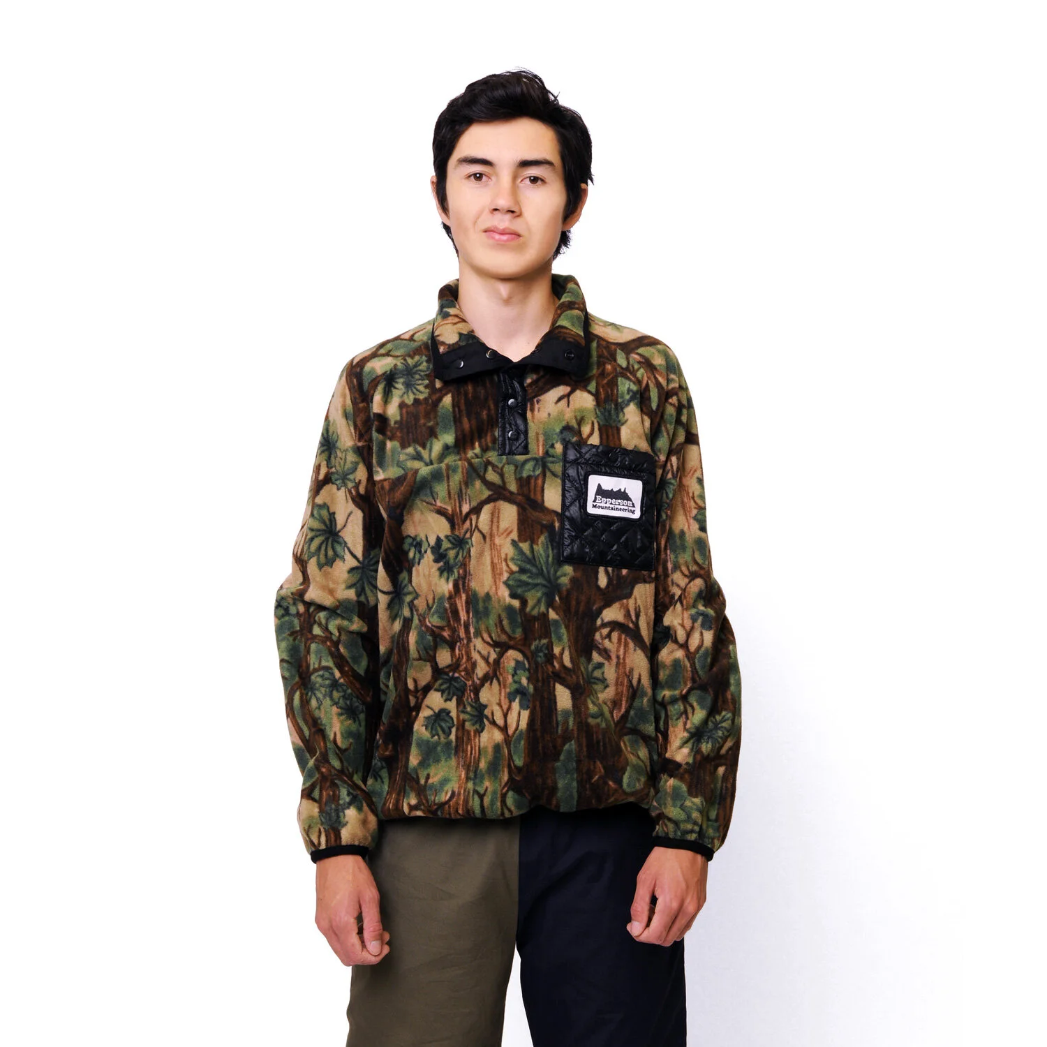 Fleece-Pullover,-Fennish-Wood,-01,--Open-Front.jpg