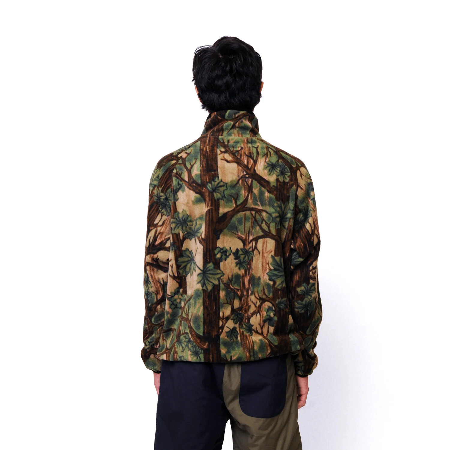 Fleece-Pullover,-Fennish-Wood,-05,-Closed-Back.jpg