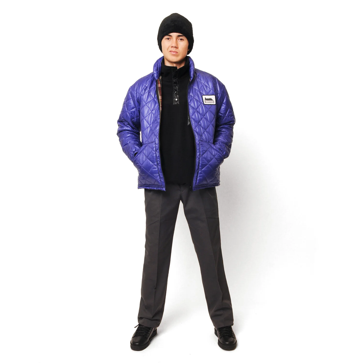 Fleece-Pullover,-Solid-Black,-08,-Head-to-Toe-(DIV_3646).jpg