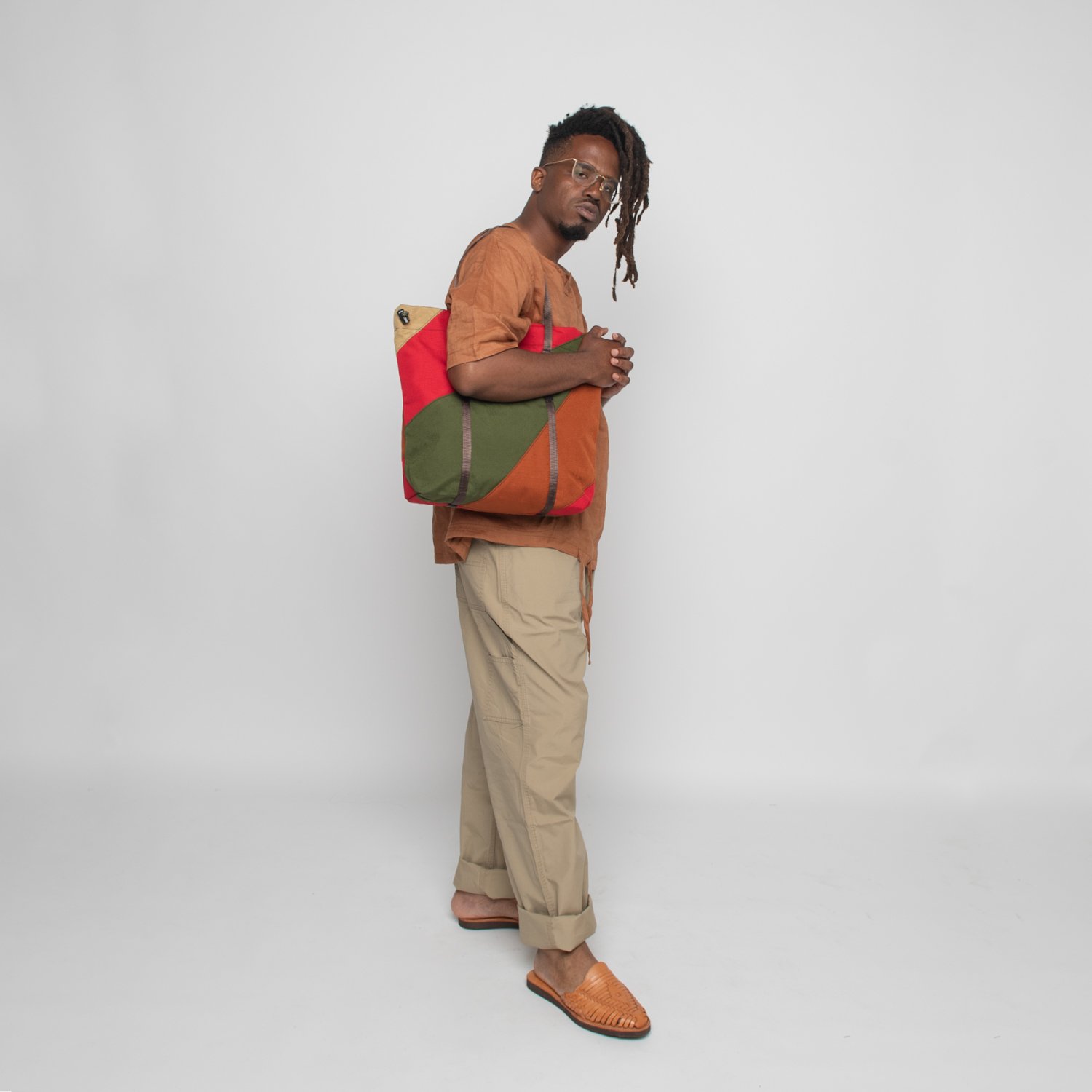 Leisure Tote, Model Image 2.jpg
