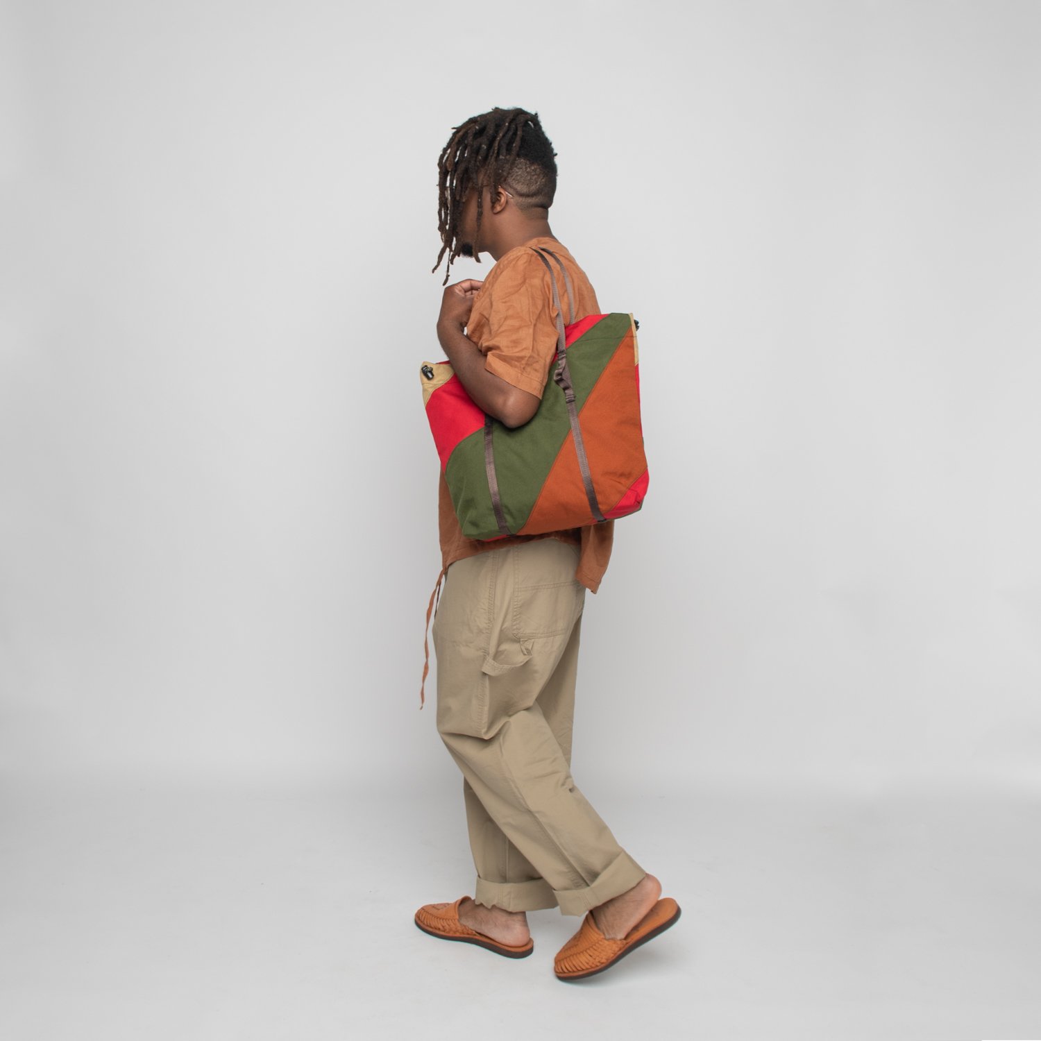 Leisure Tote, Model Image 3.jpg