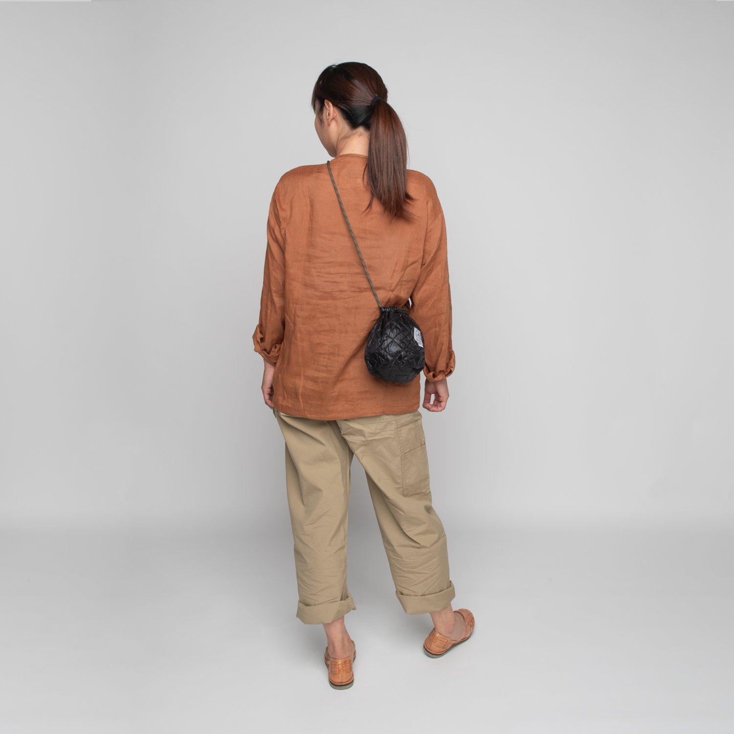 String Pouch, Model Image 1.jpg