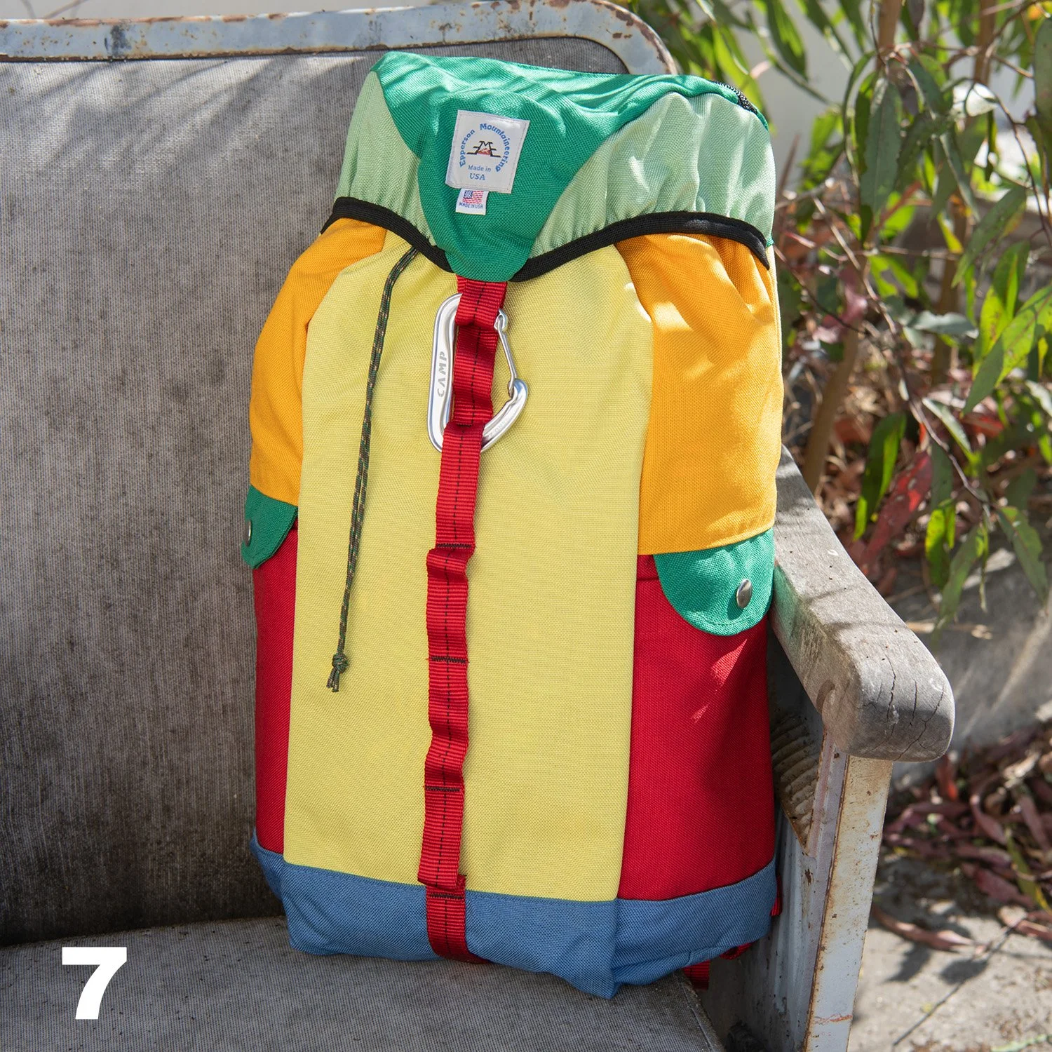 7. Medium Climb Pack Green Pastel Yellow.jpg