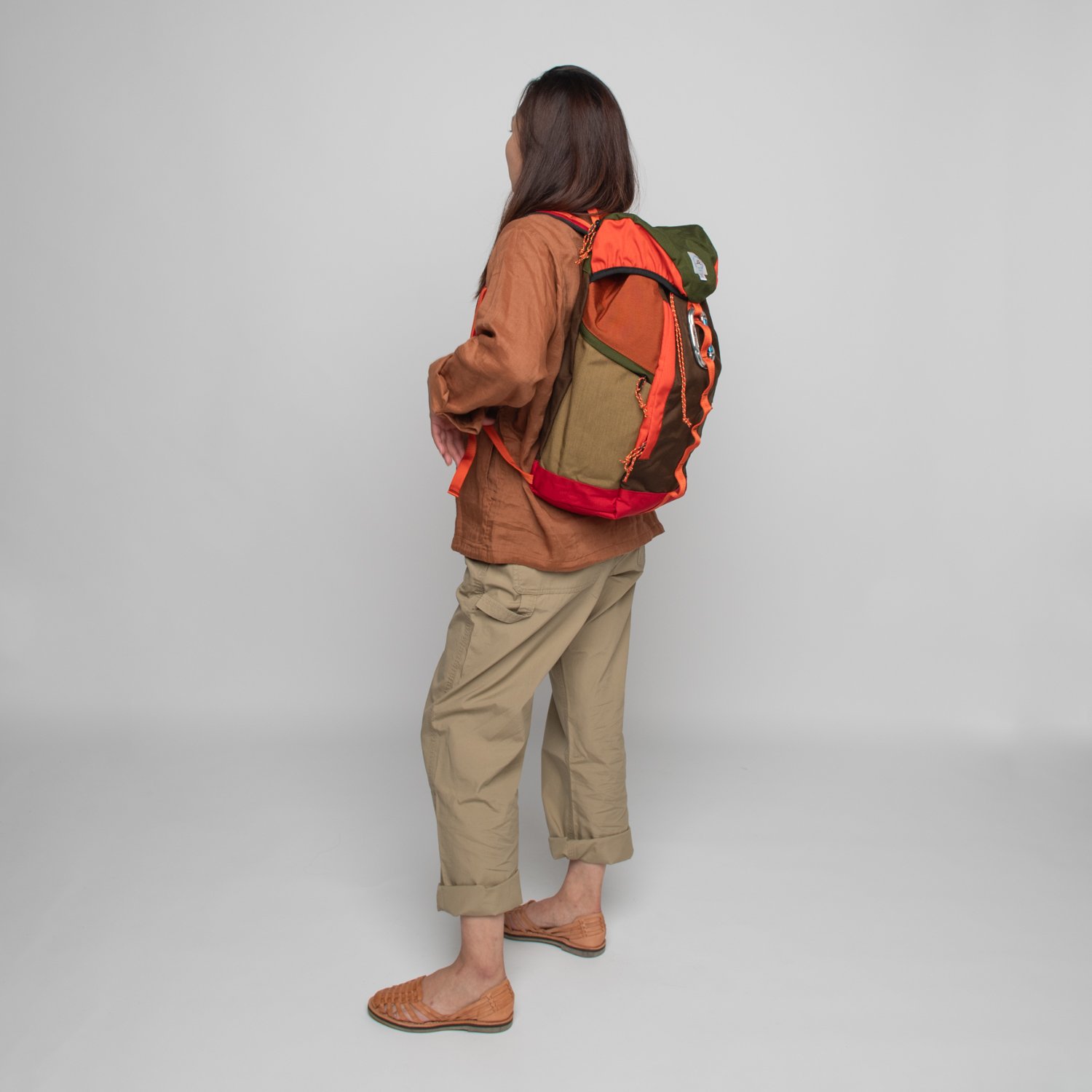 Large Climb Pack, Model Image 3.jpg
