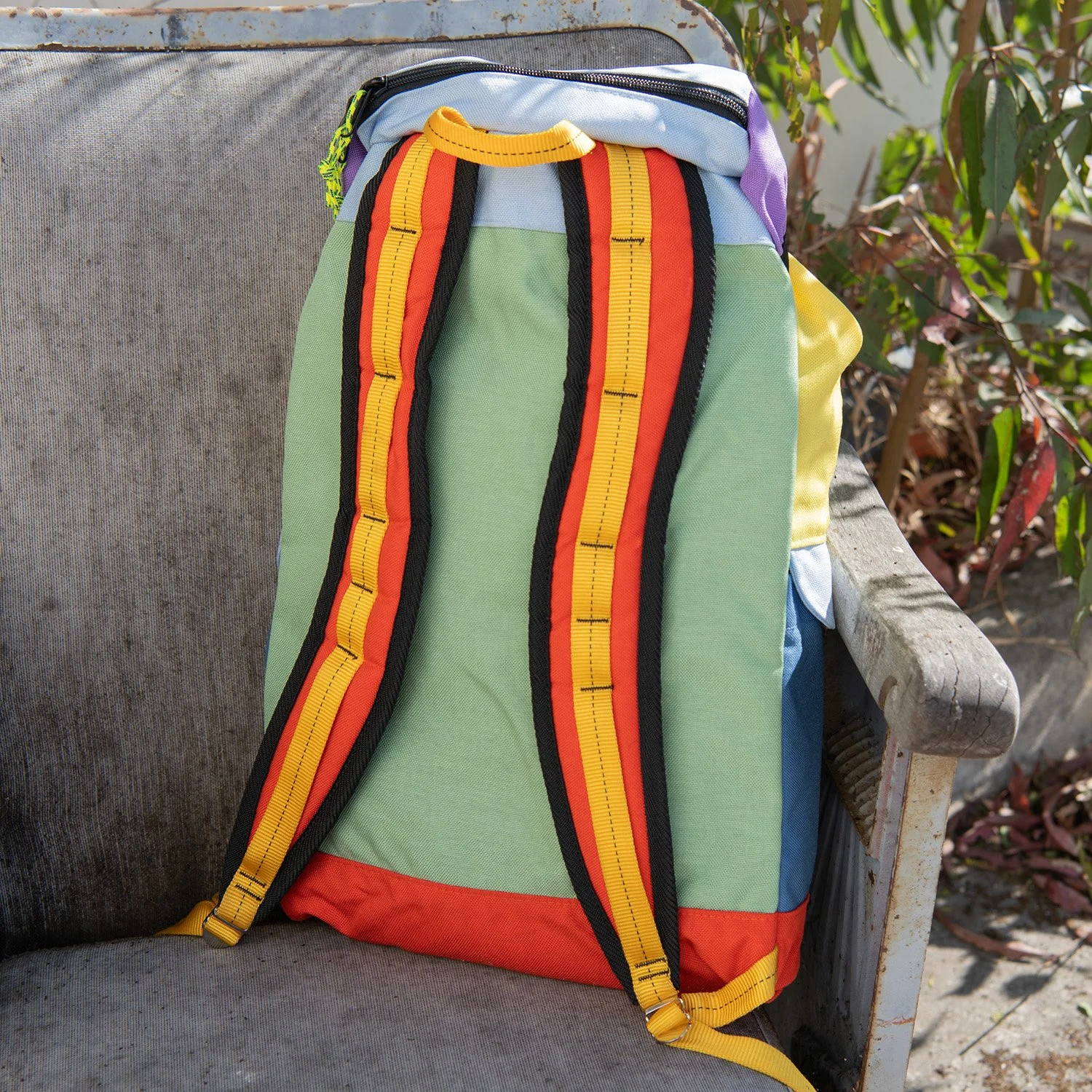 3 Medium Climb Pack Spa Blue Pastel Green Back.jpg