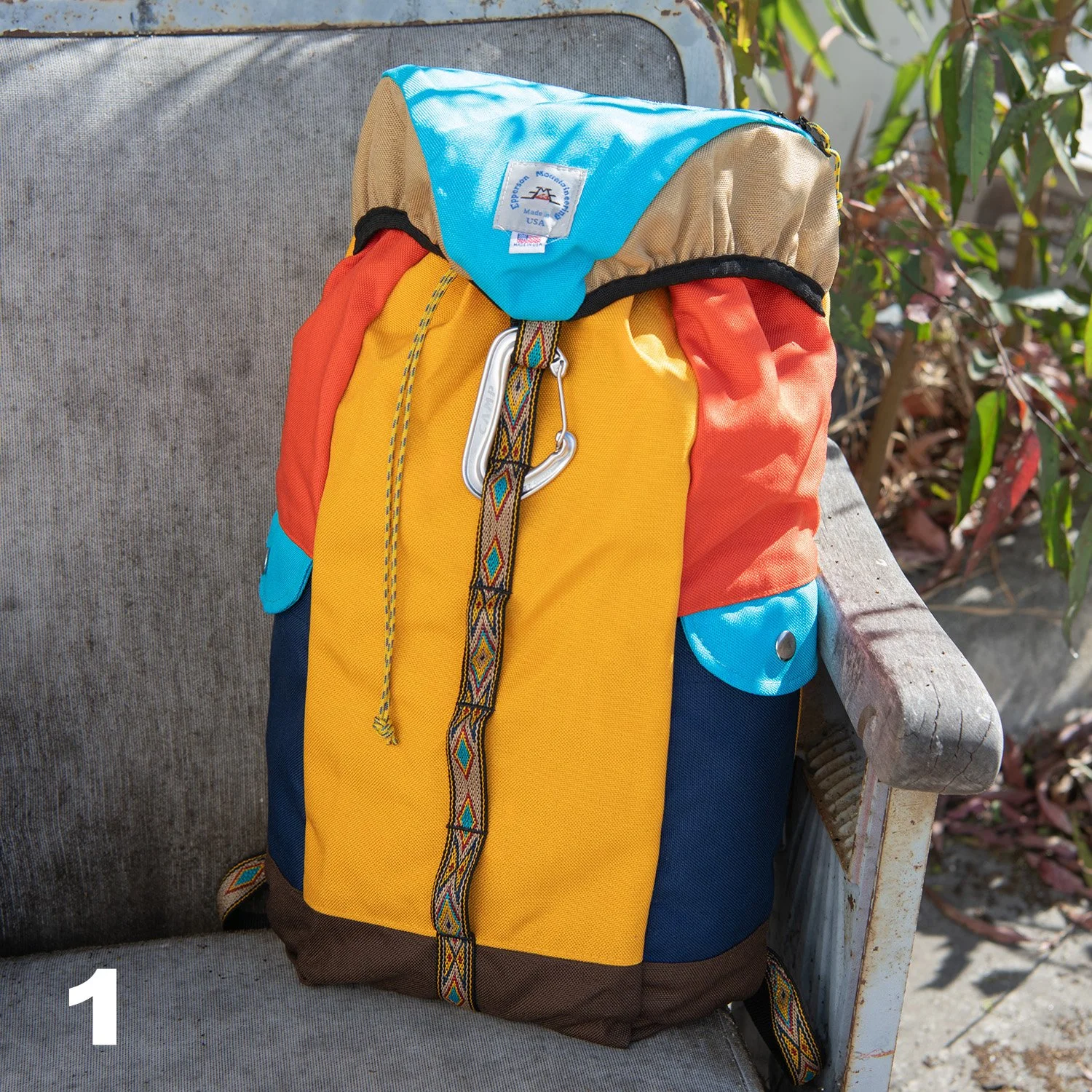 1. Medium Climb Pack Turquoise Saffron.jpg