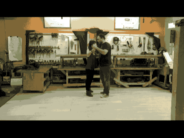 2.1.B Pause (Walking outside partner).gif