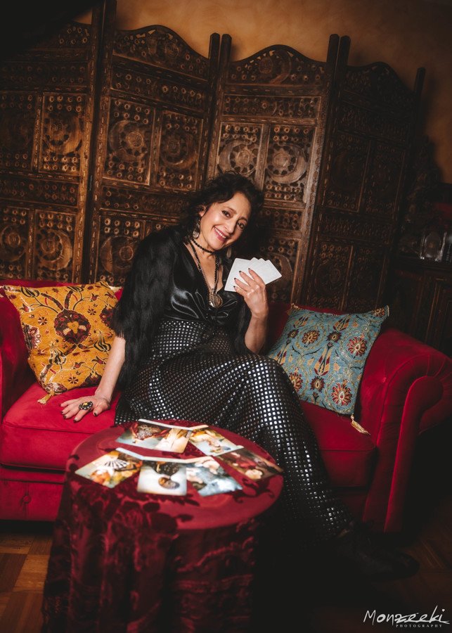 Step into the New Year with new beginnings, clear intentions and awakened opportunities - Zoom