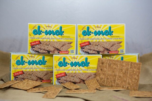 akmak product photo.jpeg